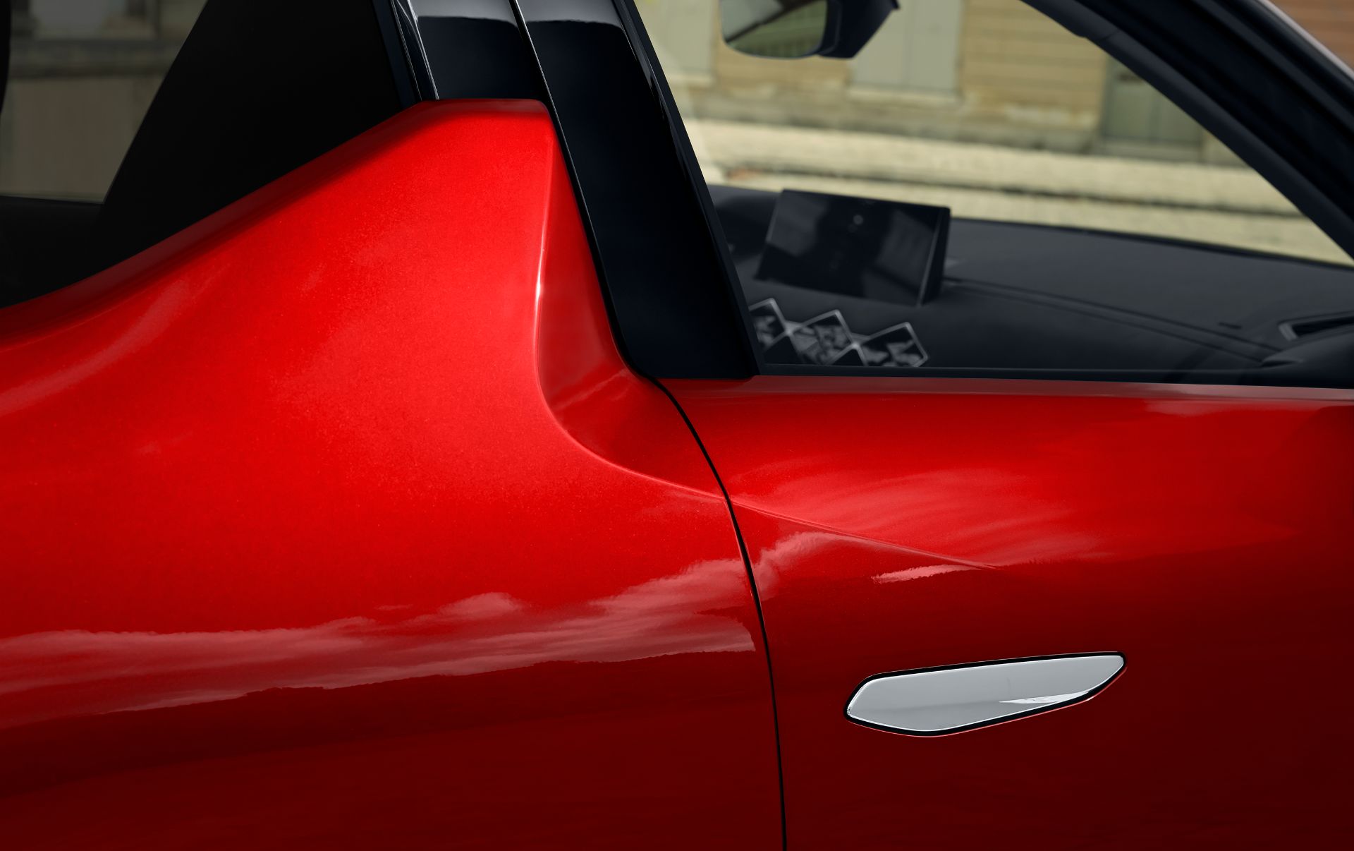 2022 DS 3 Facelift Brings Subtle Styling Tweaks, New Infotainment And Improved EV Powertrain