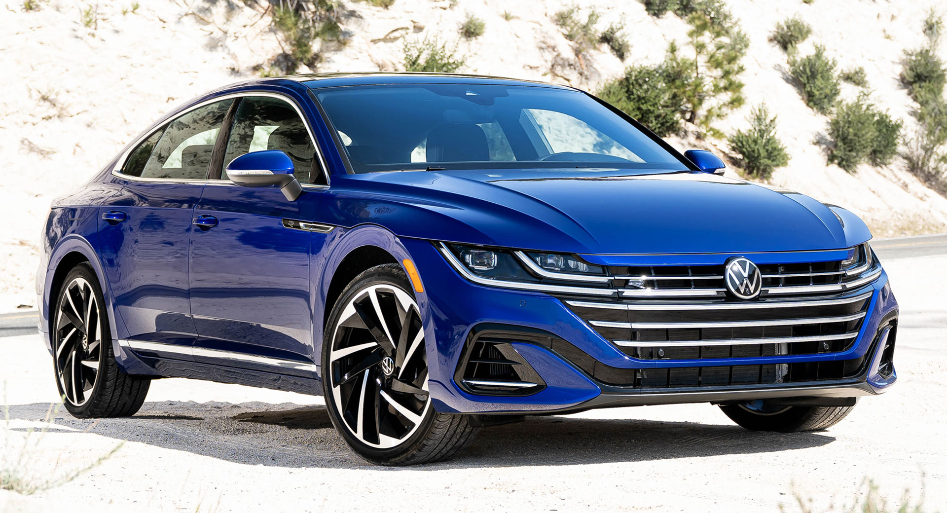 https://www.carscoops.com/wp-content/uploads/2022/09/2022-VW-Arteon.jpg