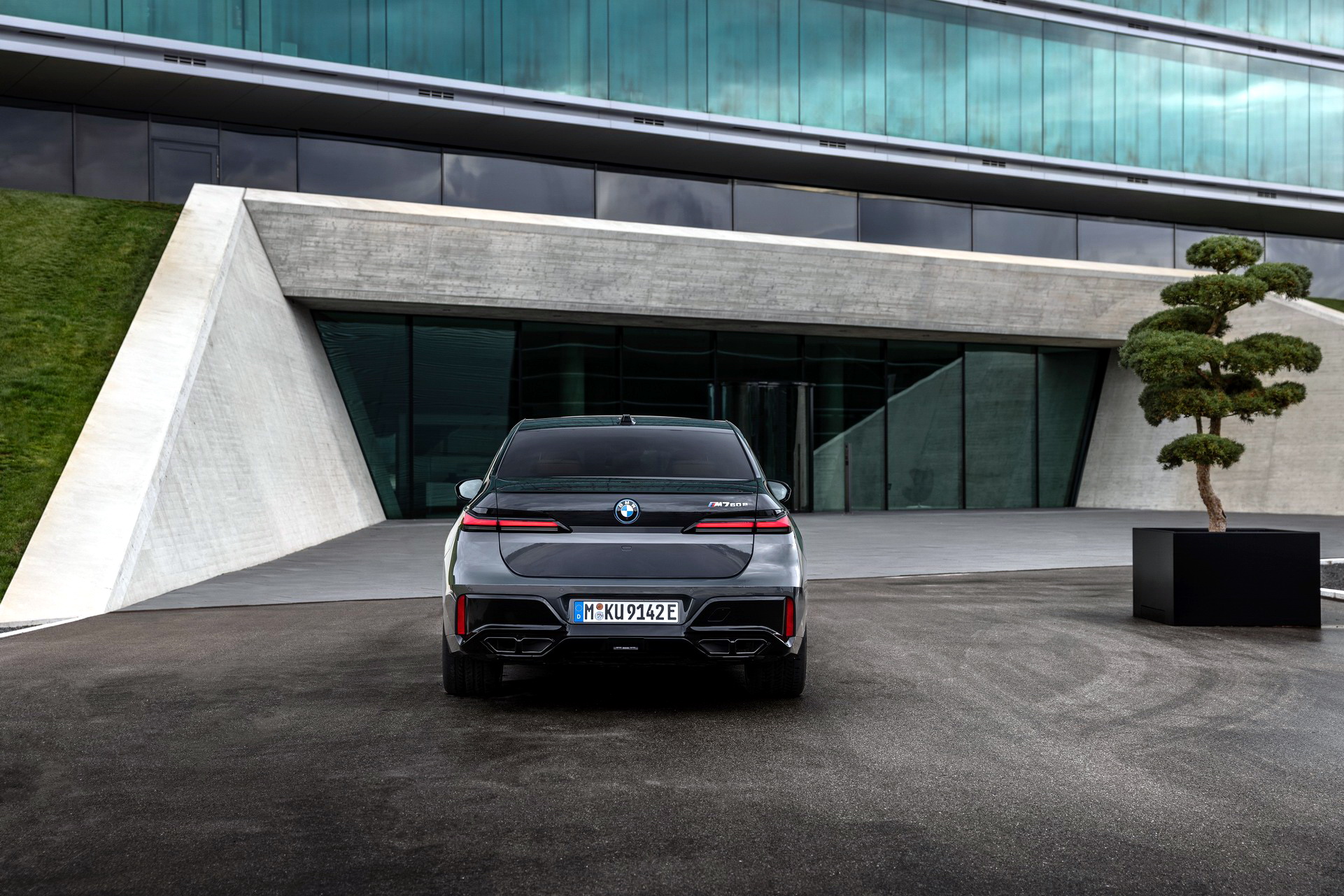 2023 BMW 7-Series Range Grows With Two Plug-Ins And An Updated Diesel In Europe