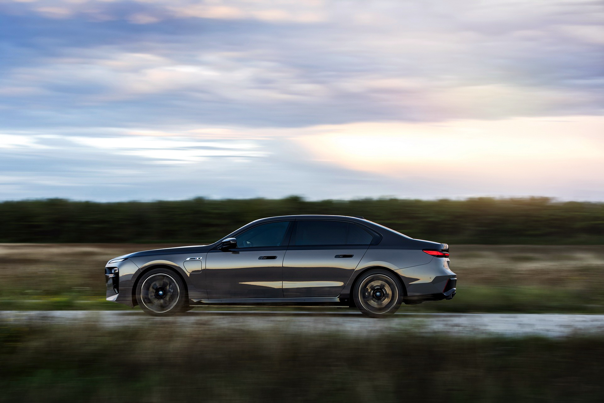 2023 BMW 7-Series Range Grows With Two Plug-Ins And An Updated Diesel In Europe