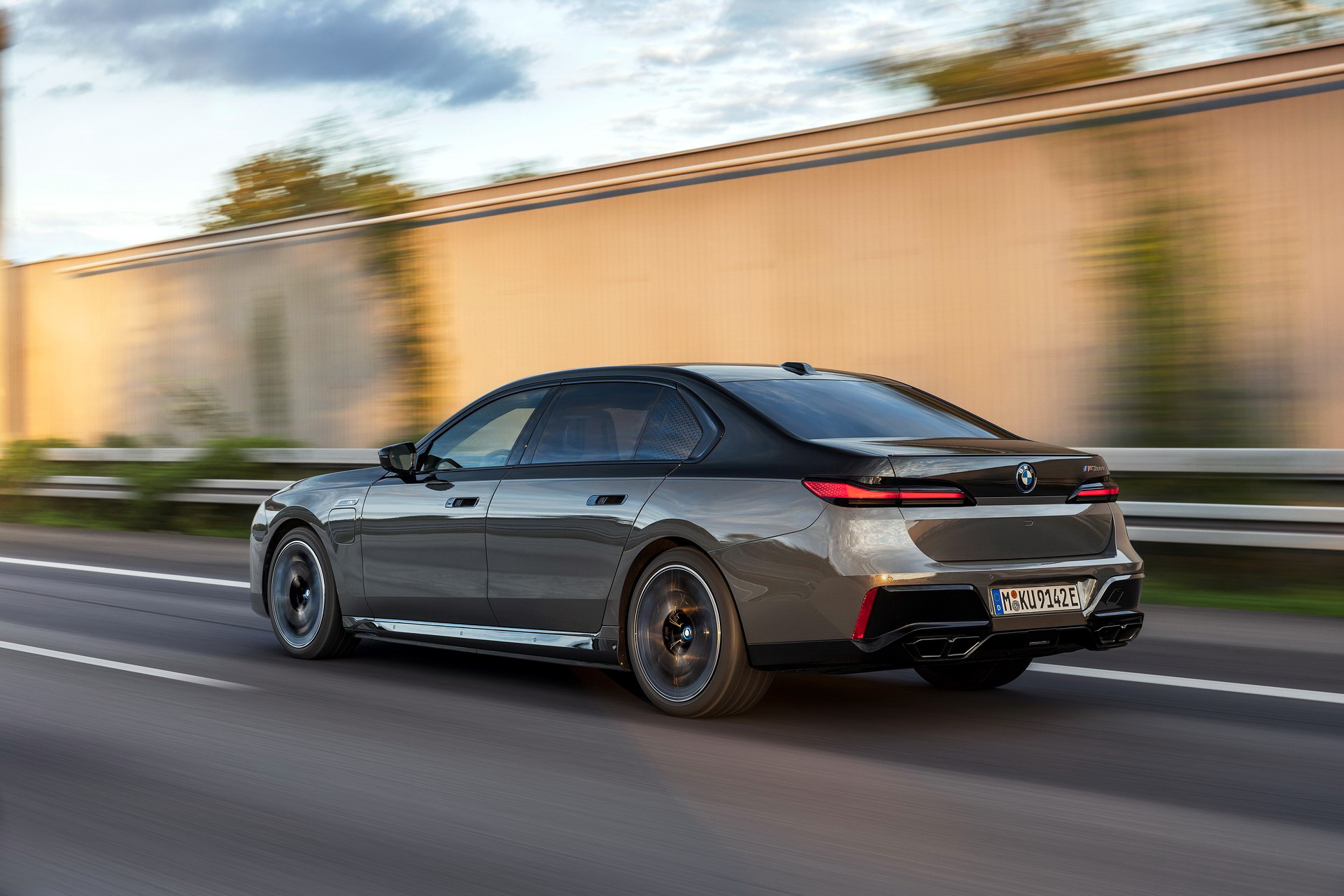 2023 BMW 7-Series Range Grows With Two Plug-Ins And An Updated Diesel In Europe