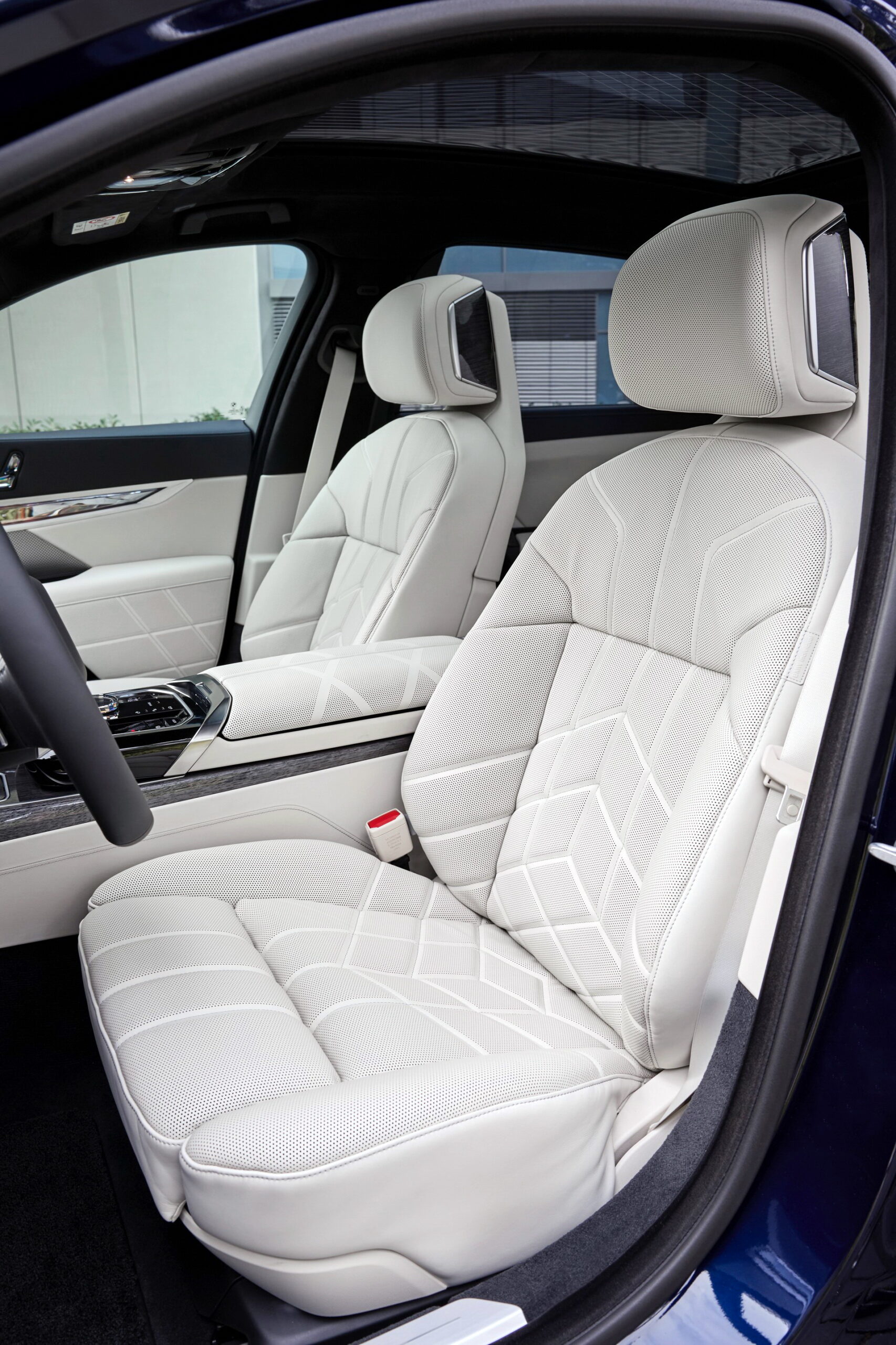 2023 BMW 7-Series Range Grows With Two Plug-Ins And An Updated Diesel In Europe