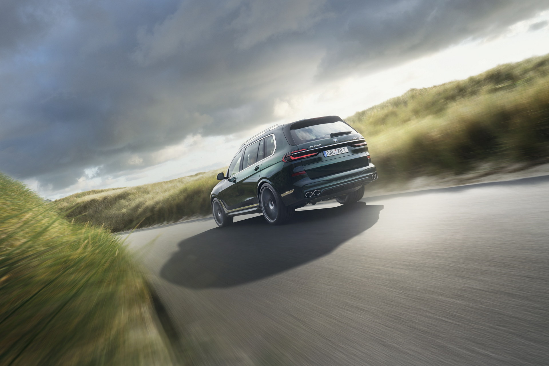 2023 BMW Alpina XB7 Detailed With 630 HP And A $146k Price Tag