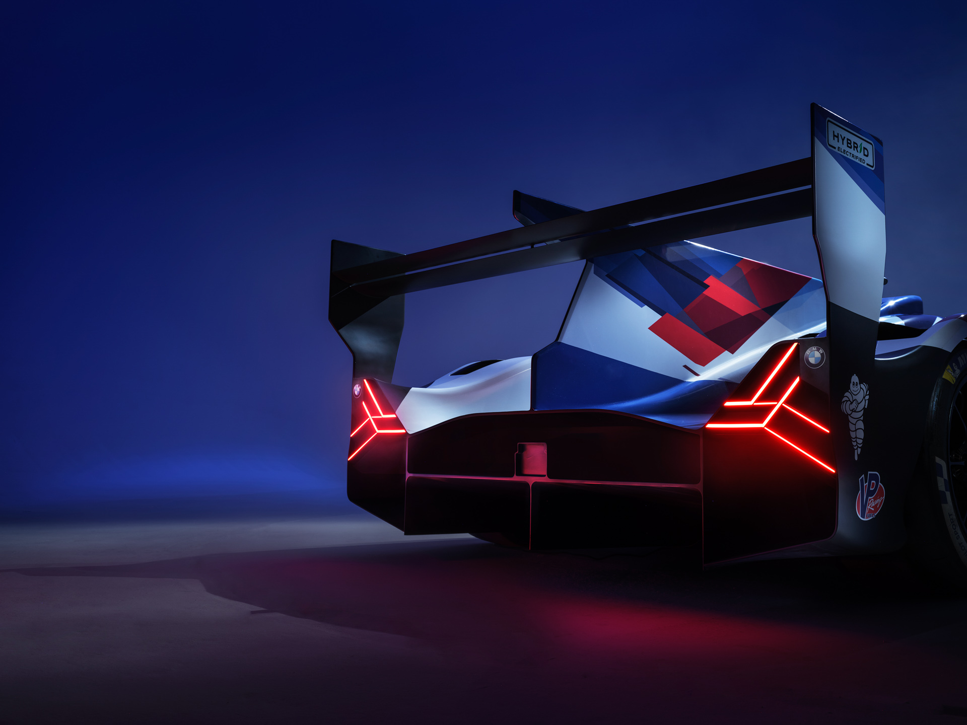 2023 BMW M Hybrid V8 Revealed In Full Motorsport Livery And A Larger Than Life Illuminated Grille