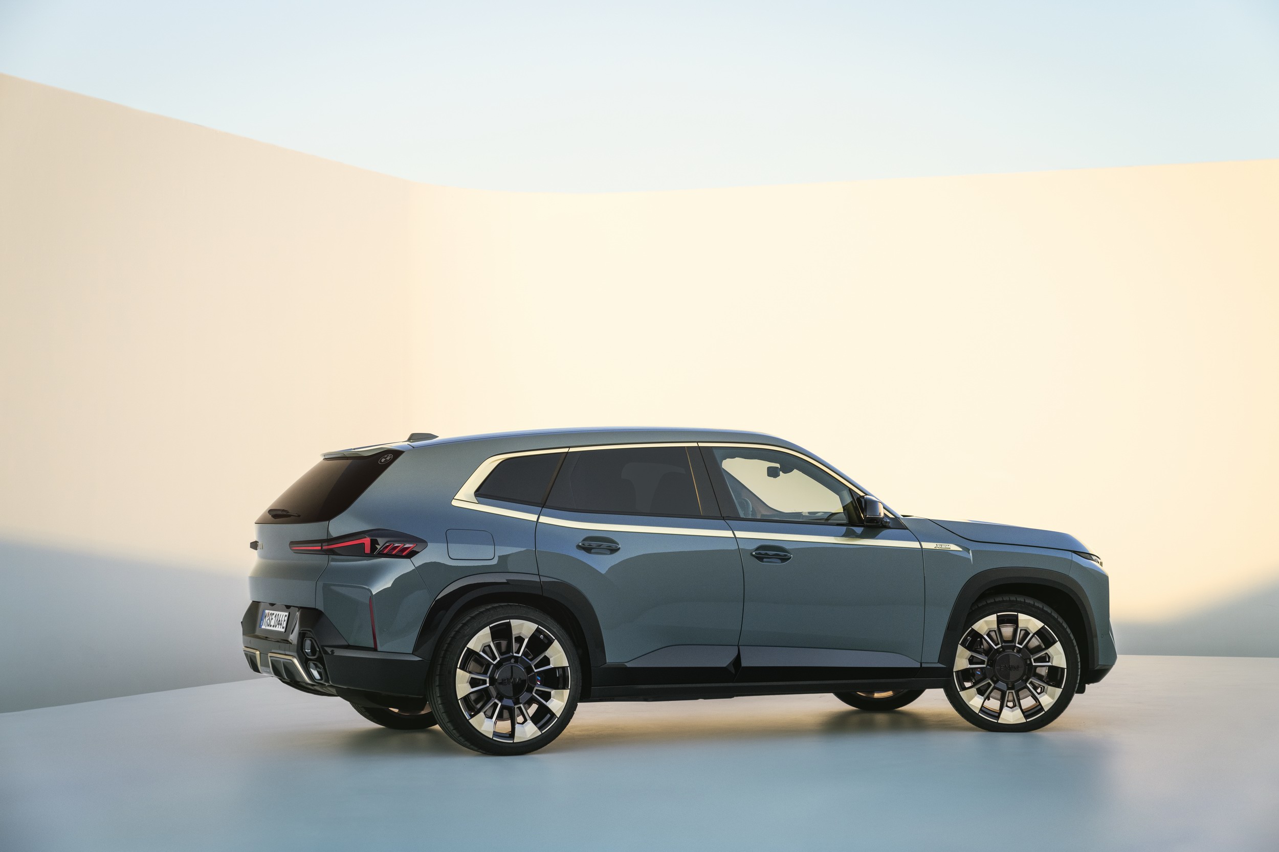 See The 2023 BMW XM From Every Angle In Mega Photo Gallery