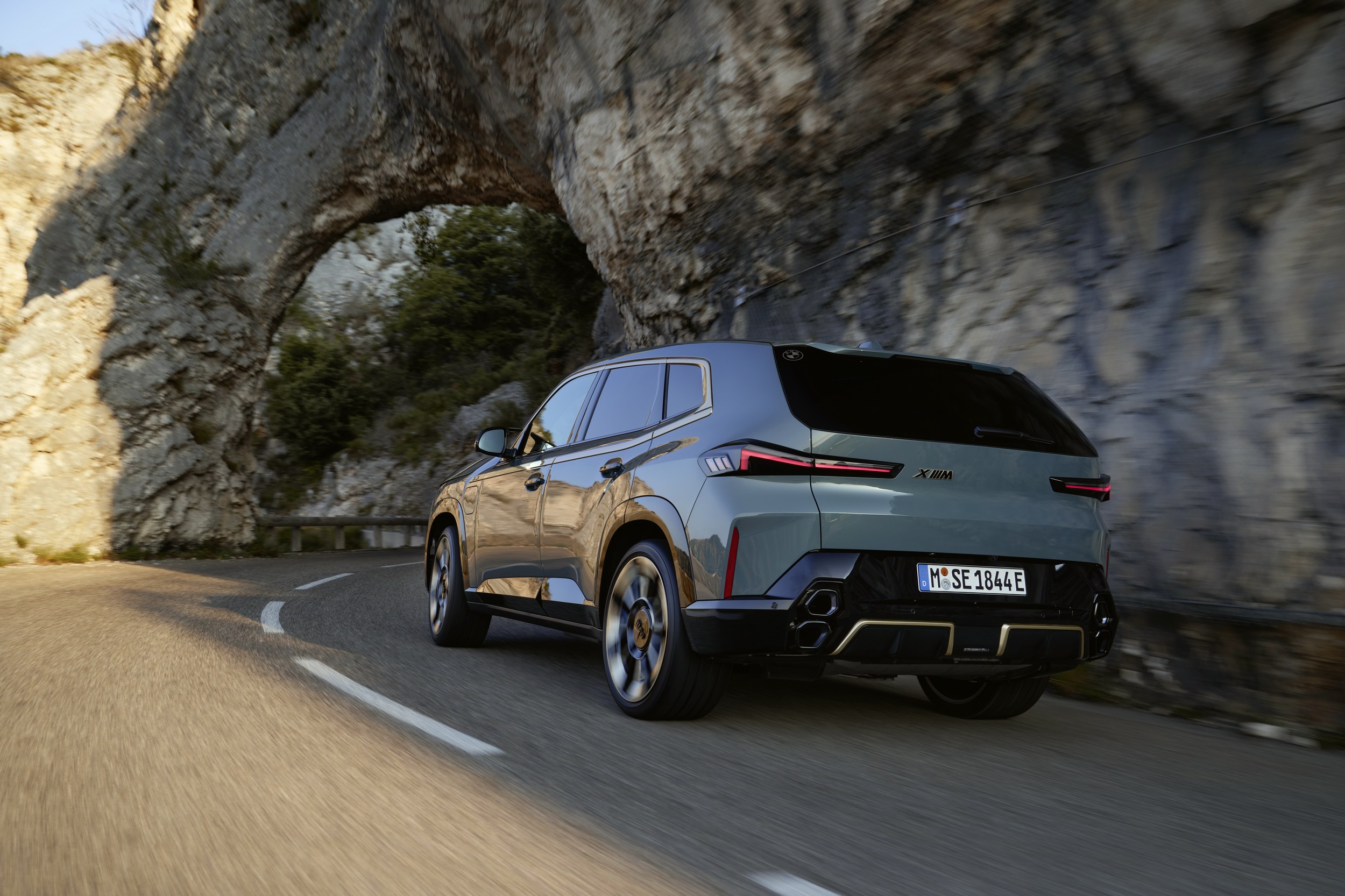 See The 2023 BMW XM From Every Angle In Mega Photo Gallery