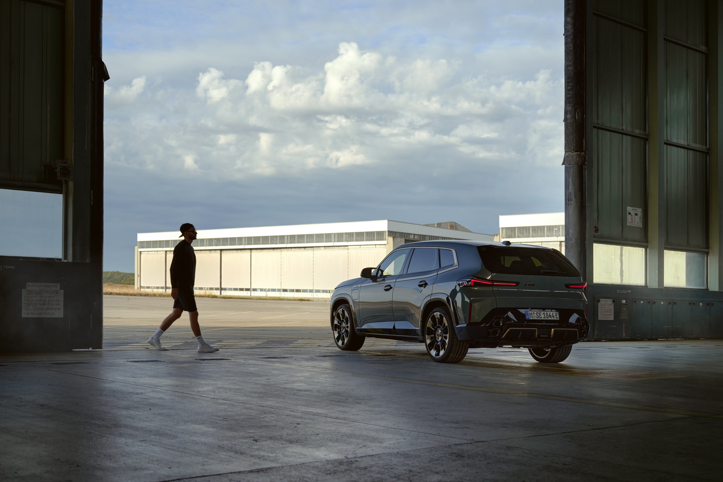 See The 2023 BMW XM From Every Angle In Mega Photo Gallery