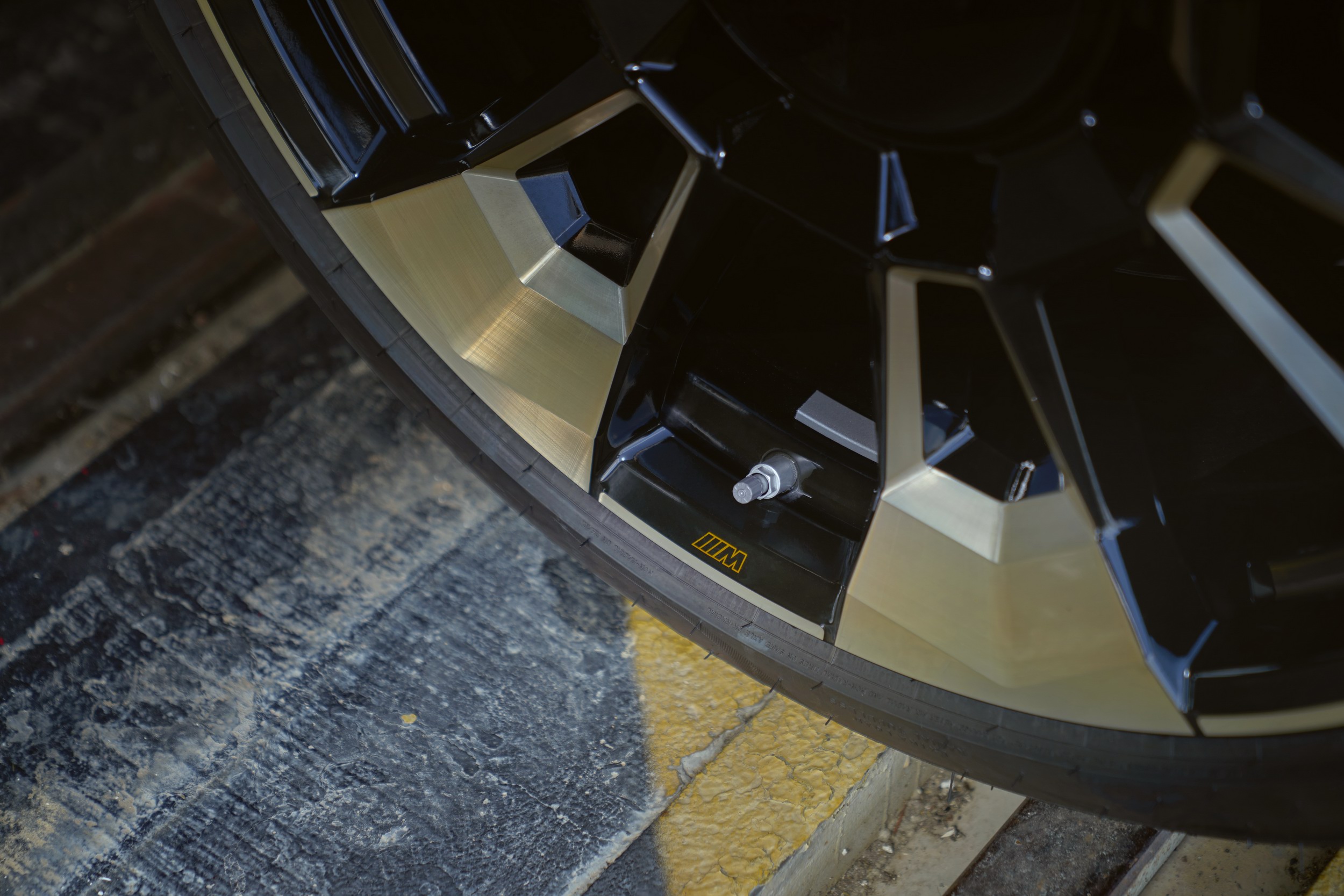 See The 2023 BMW XM From Every Angle In Mega Photo Gallery