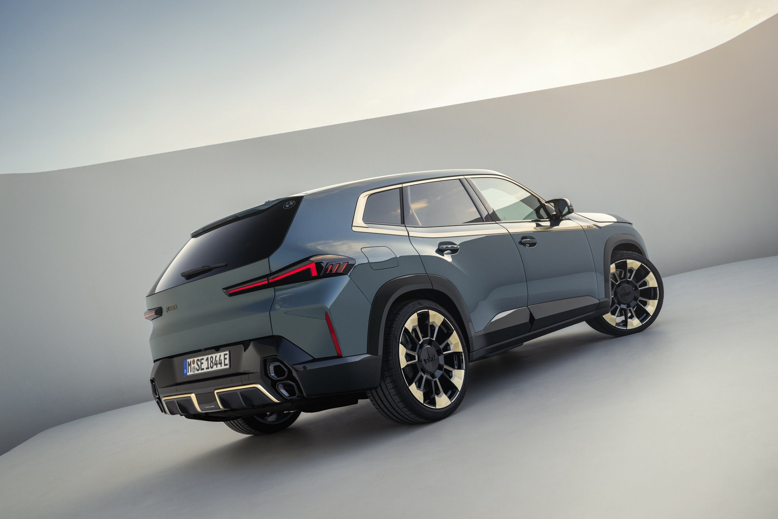 See The 2023 BMW XM From Every Angle In Mega Photo Gallery