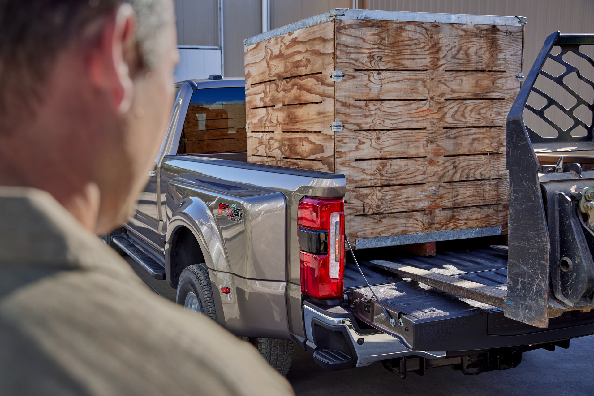 2023 Ford Super Duty Debuts With Two New Engines, Class-Leading Tech, And Improved Capabilities