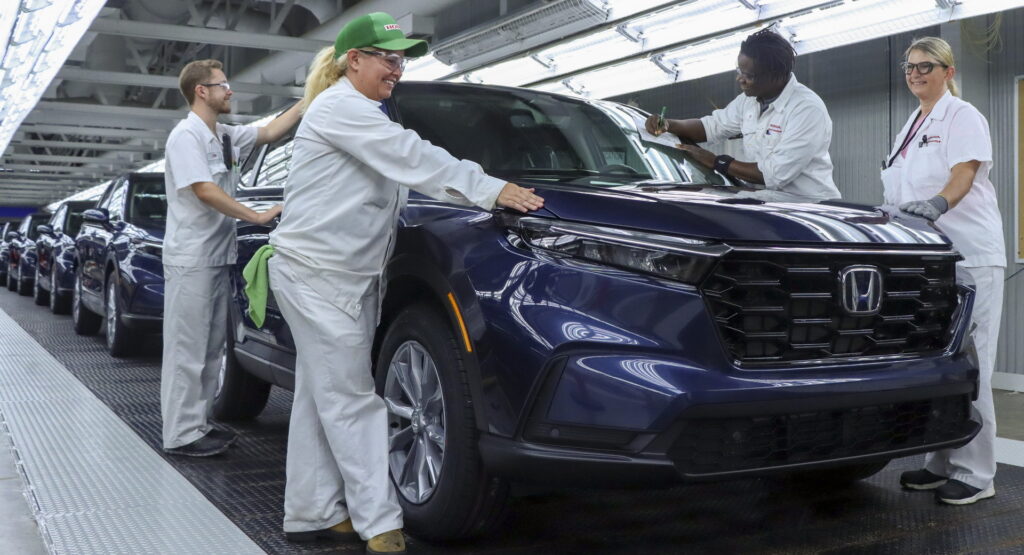  Honda Begins Production Of The 2023 CR-V In North America Starting From Canada