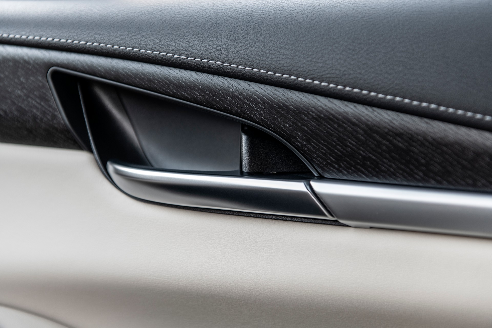 2023 Infiniti QX60 Gets A Hefty Price Hike And Some New Equipment