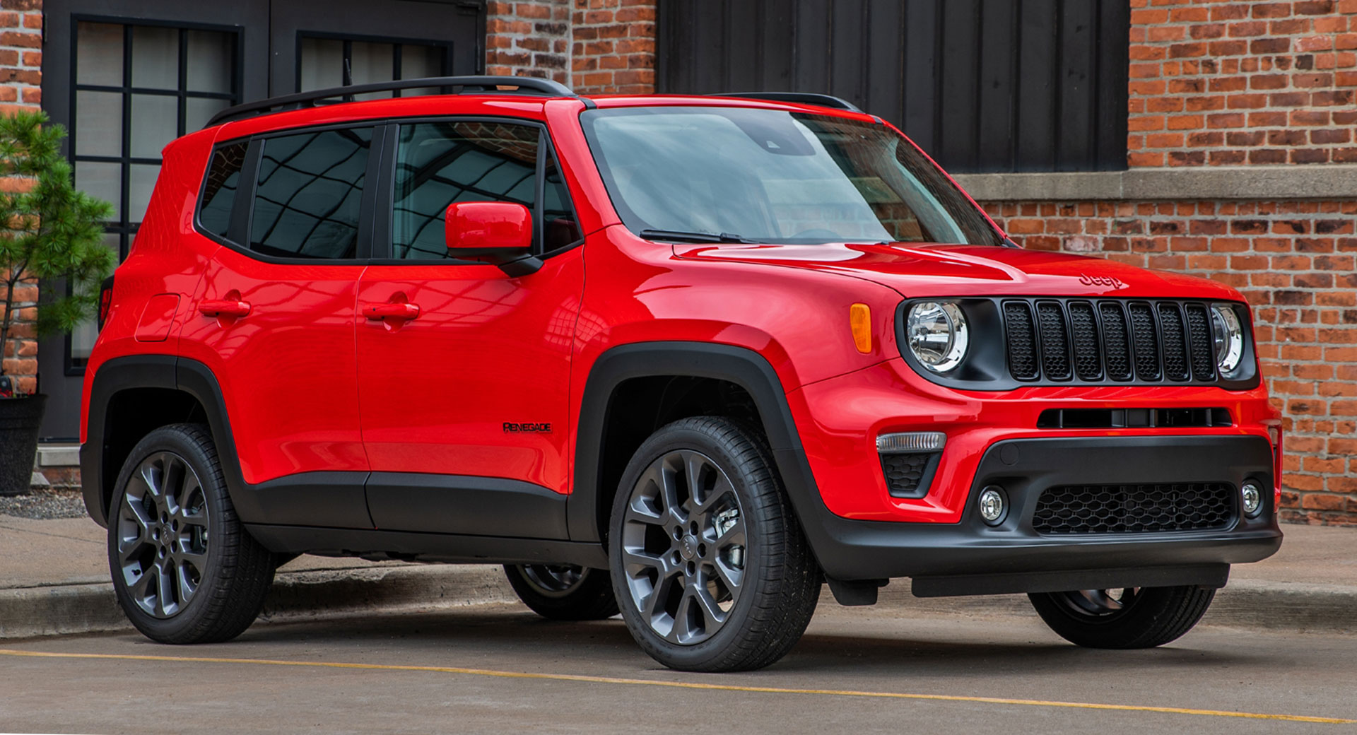 2023 Jeep Renegade Drops EntryLevel Sport Trim, Goes 4WD Only For 2023