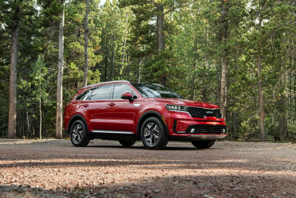  2024 Kia Sorento Hybrid Drops Red And Gets Small Price Hike