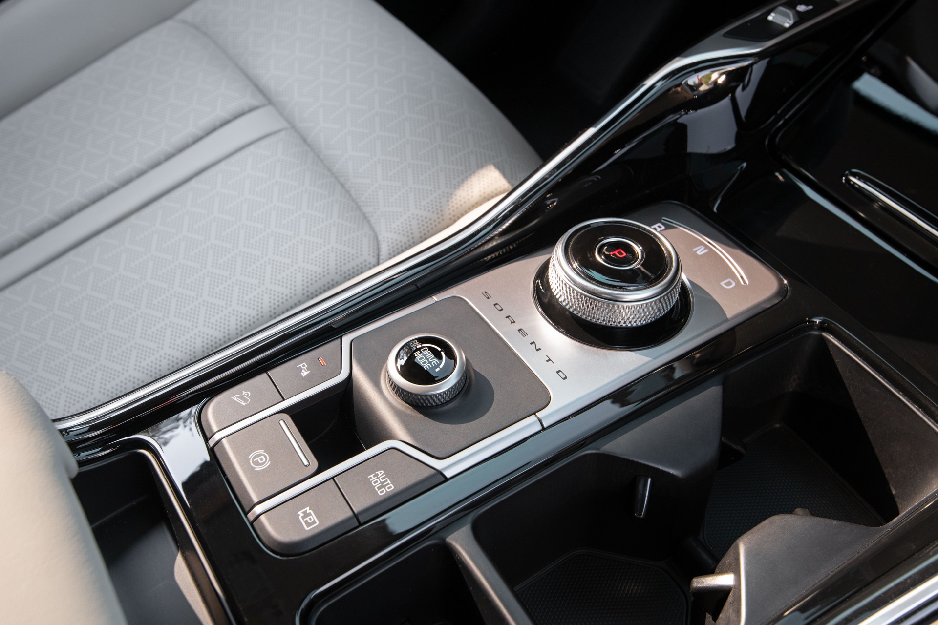 2023 Kia Sorento Hybrid Gets New Range-Topping Trim And A $2,500 Price Hike