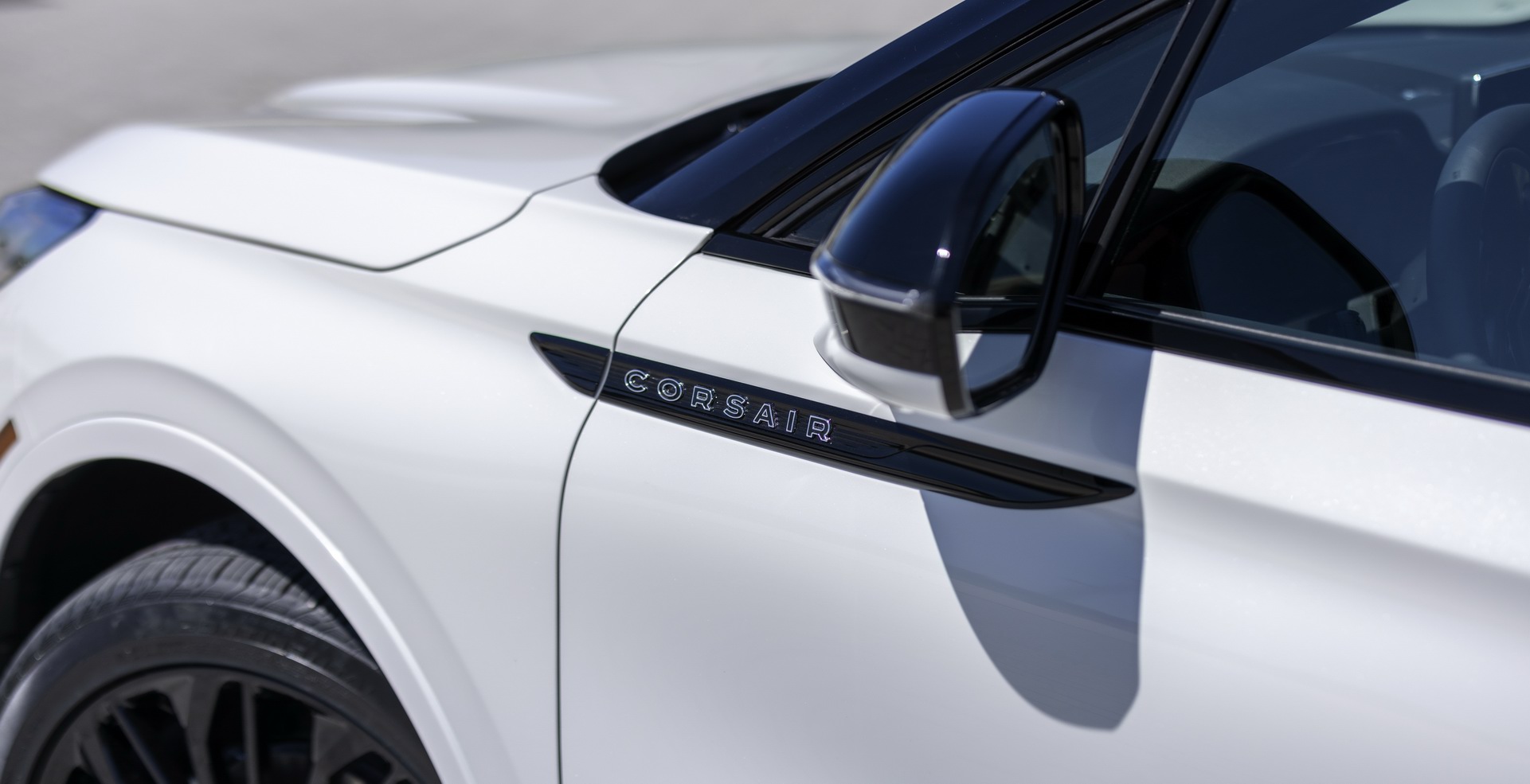 2023 Lincoln Corsair Gains Bigger Grille And Hands-Free Driving Tech, Loses 2.3L Turbo