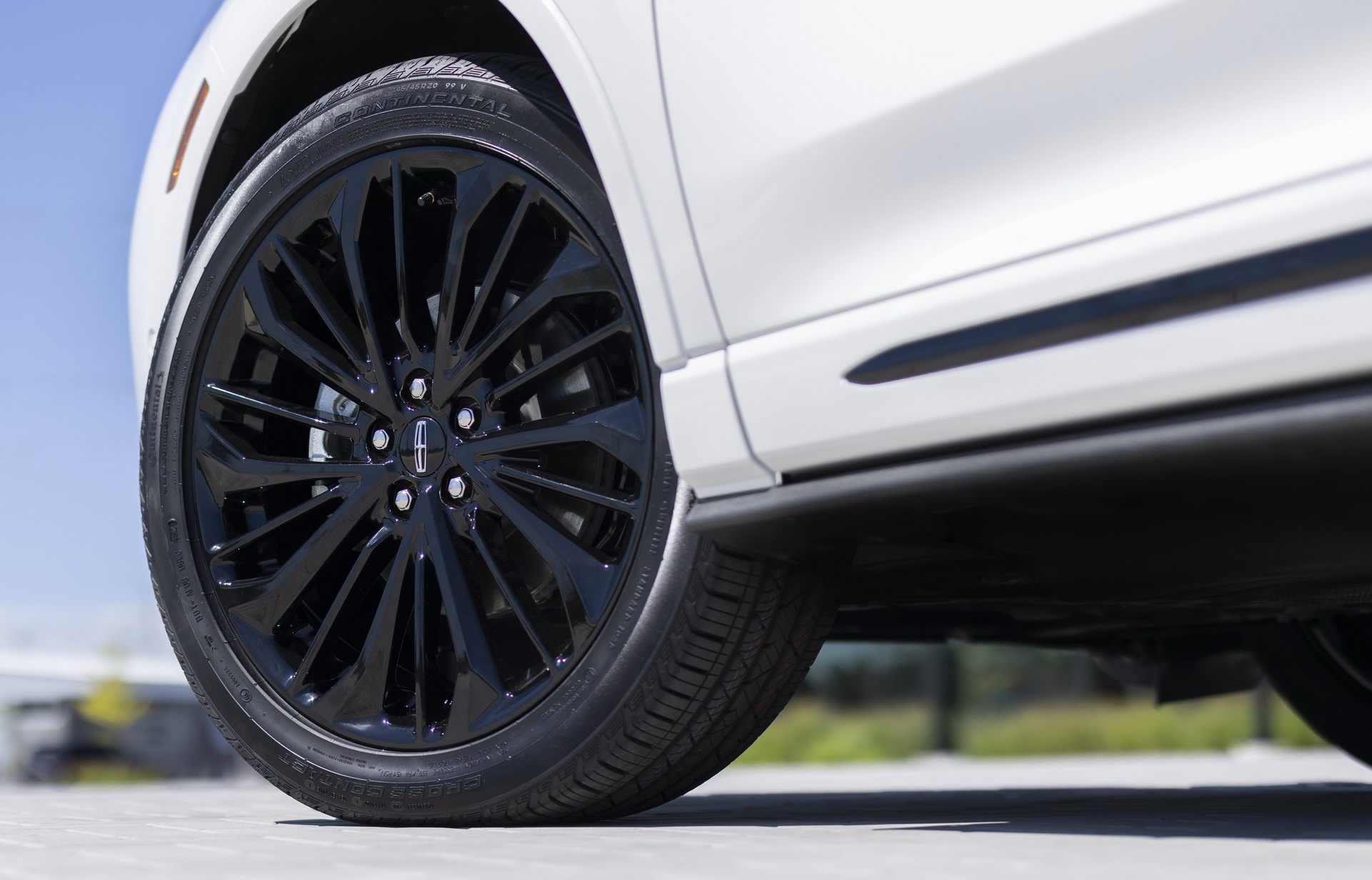 2023 Lincoln Corsair Gains Bigger Grille And Hands-Free Driving Tech, Loses 2.3L Turbo