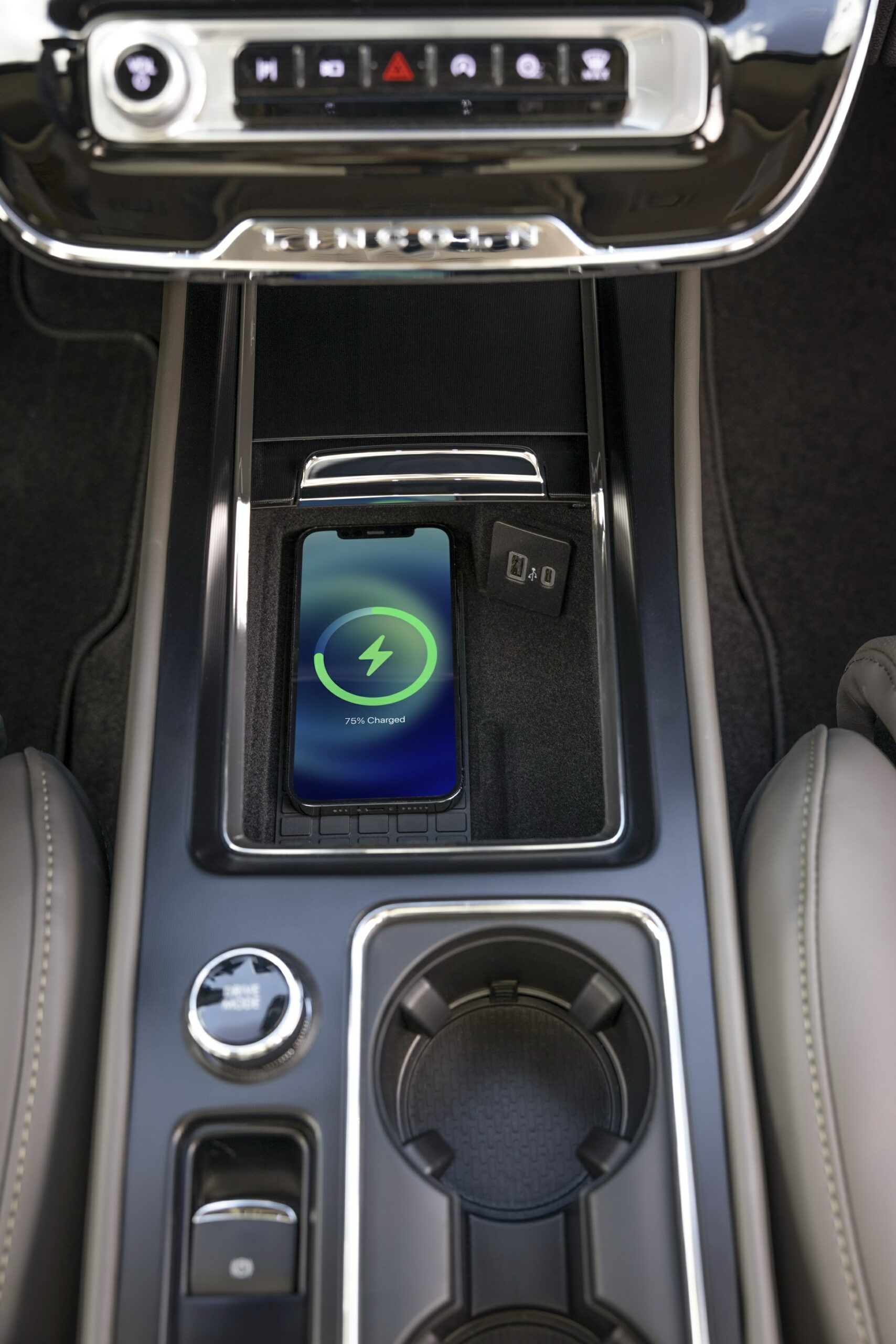 2023 Lincoln Corsair Gains Bigger Grille And Hands-Free Driving Tech, Loses 2.3L Turbo