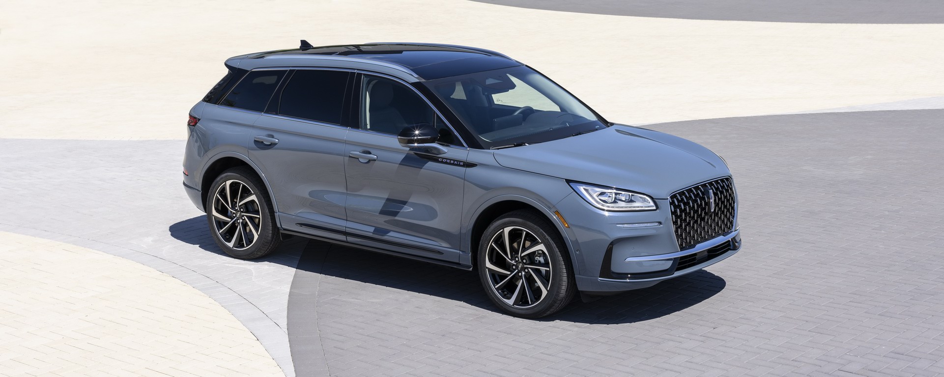 2023 Lincoln Corsair Gains Bigger Grille And Hands-Free Driving Tech, Loses 2.3L Turbo