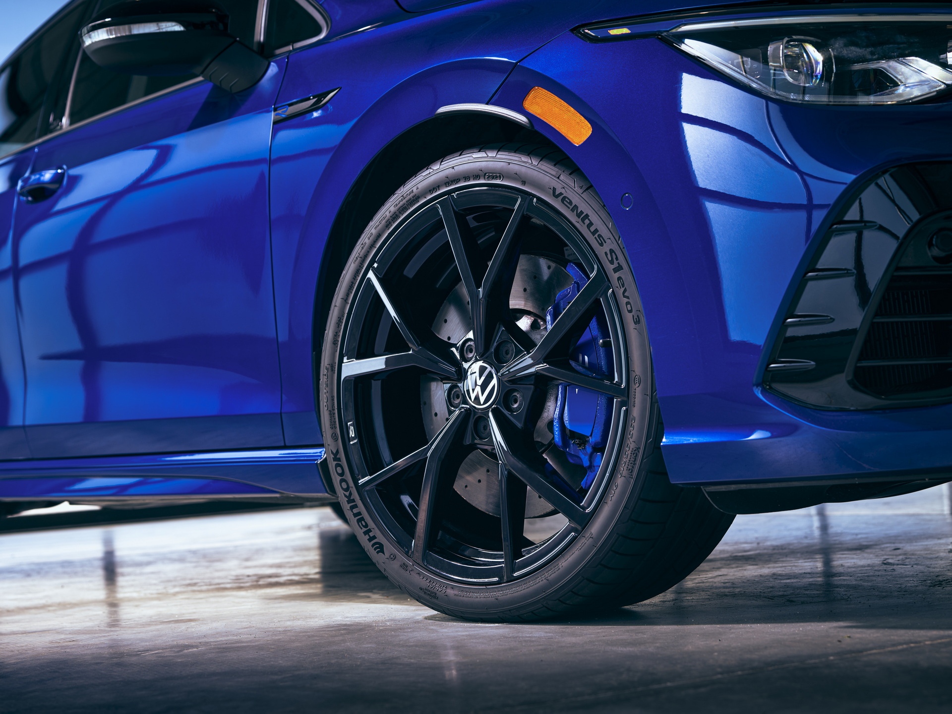 VW Golf R 20th Anniversary Special Edition Revealed For North America But Don’t Expect More Power