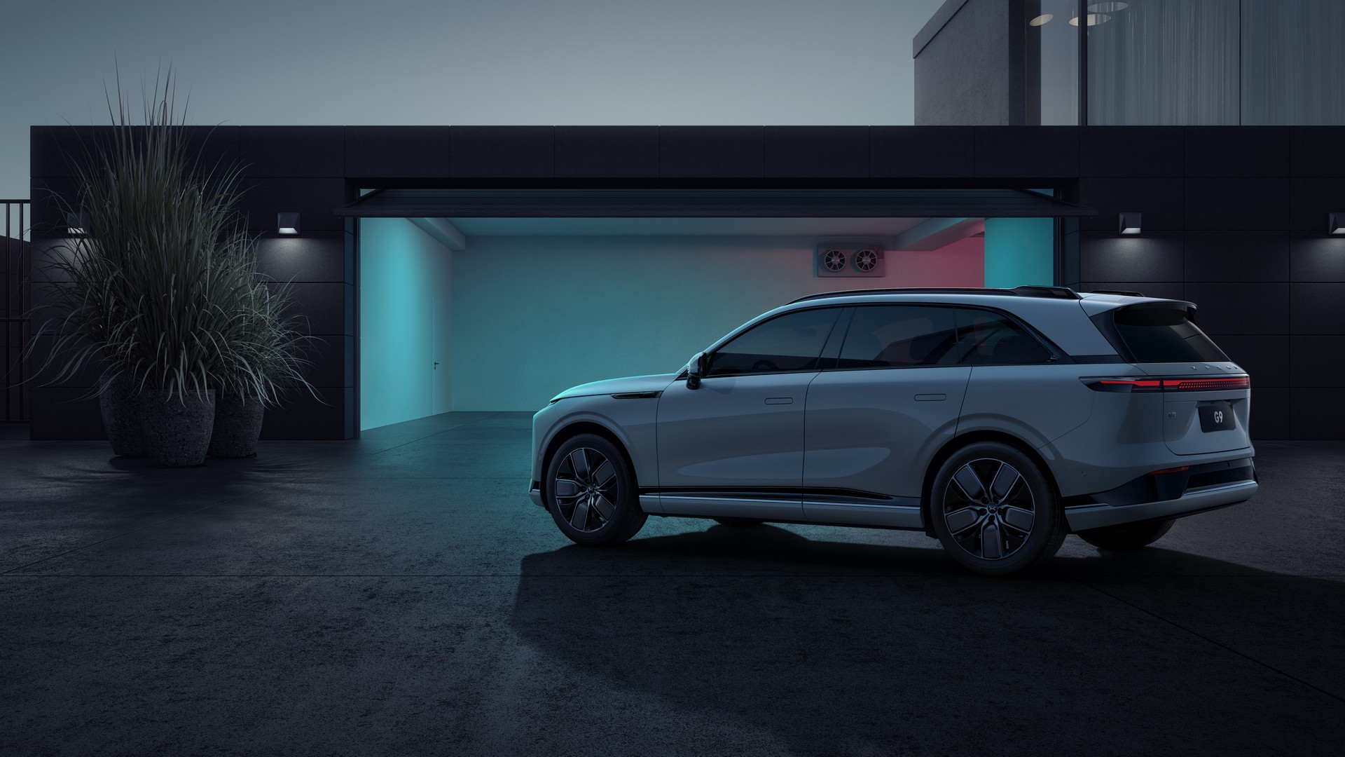 XPeng G9 Offers Up To 543 HP And Is The World’s Fastest Charging Electric SUV