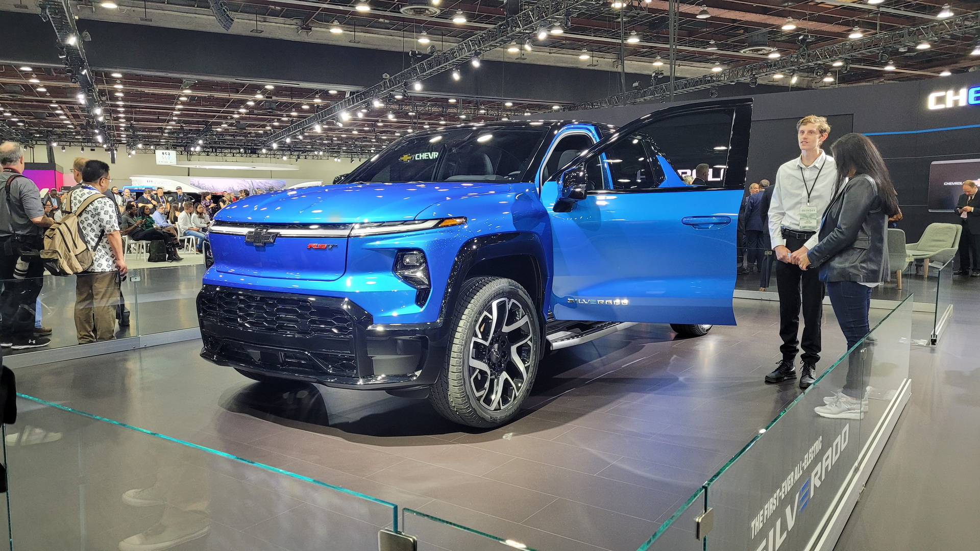 Live Photos Of The 2024 Chevrolet Silverado RST EV Straight From Motor City