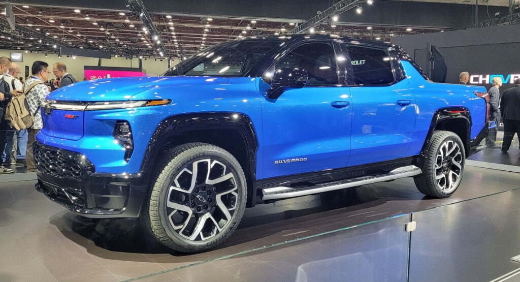 Live Photos Of The 2024 Chevrolet Silverado RST EV Straight From Motor