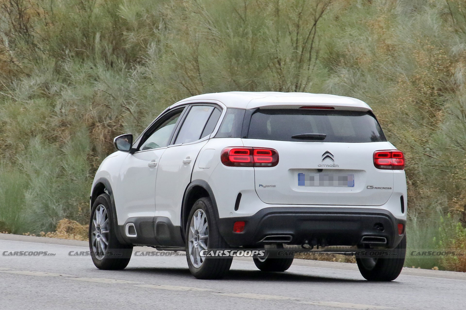 2023 Peugeot 3008 Mule Spied Cosplaying As A Citroen C5 Aircross