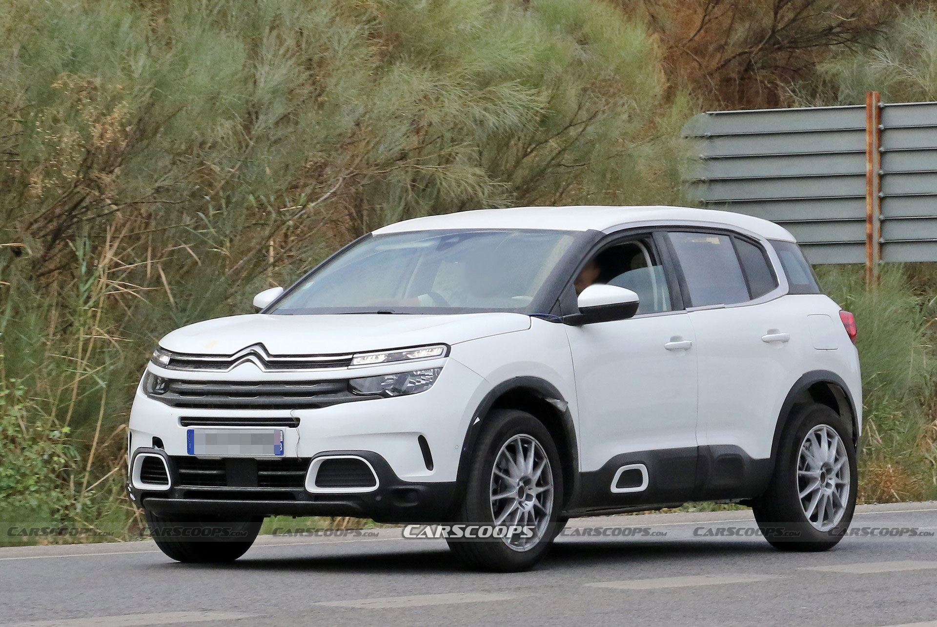 2023 Peugeot 3008 Mule Spied Cosplaying As A Citroen C5 Aircross