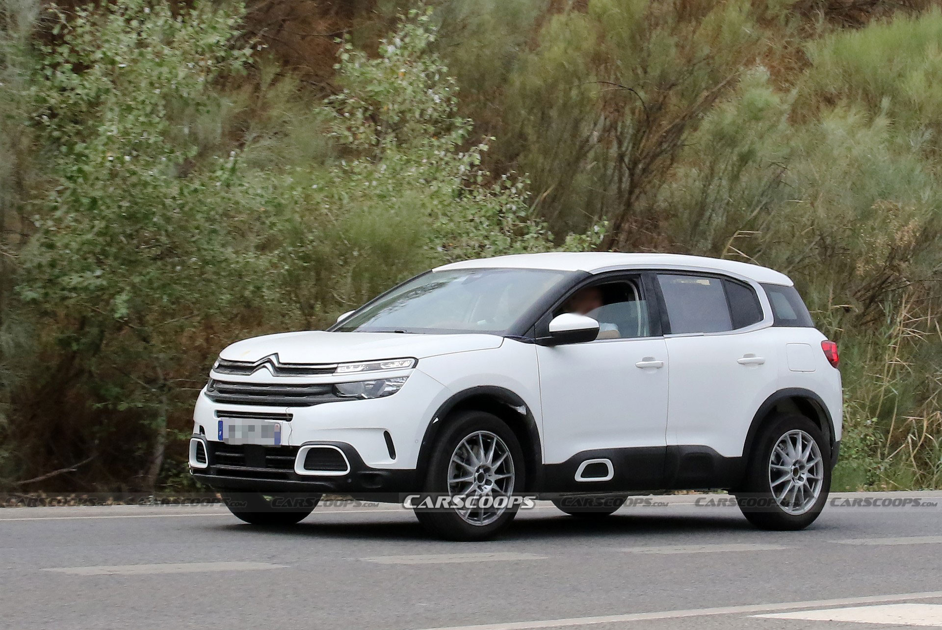 2023 Peugeot 3008 Mule Spied Cosplaying As A Citroen C5 Aircross