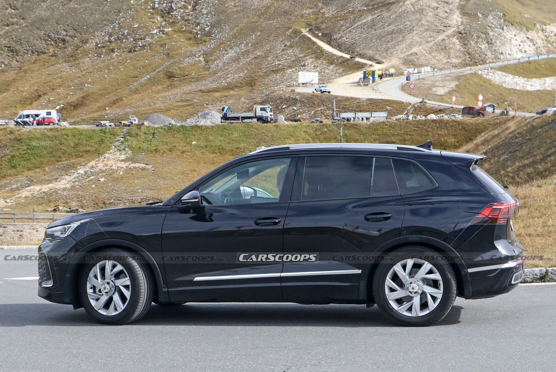 2024 VW Tiguans Gives Us Our First Look Inside Revealing Tablet-Style Screen