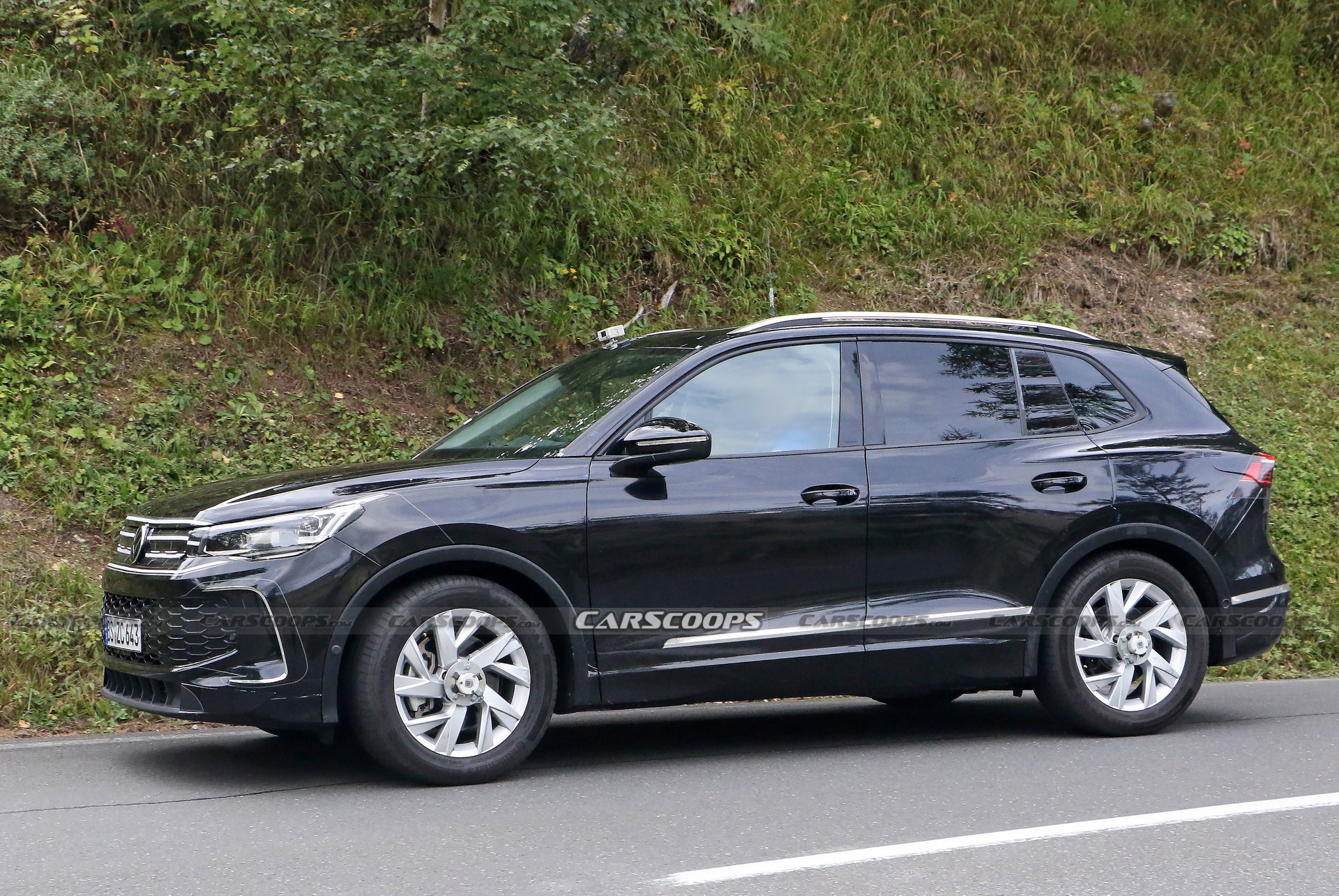 2024 VW Tiguans Gives Us Our First Look Inside Revealing Tablet-Style Screen