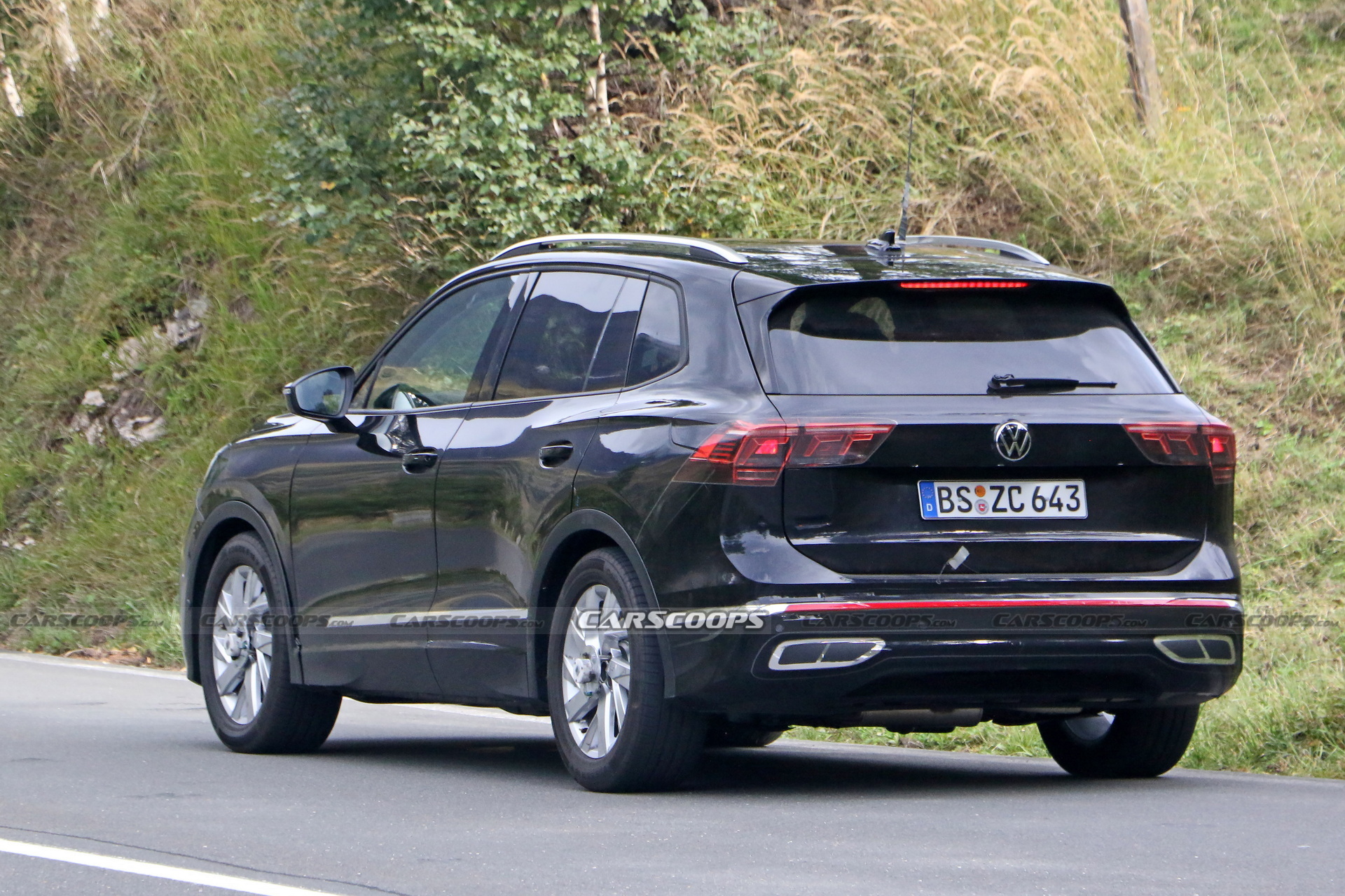 2024 VW Tiguans Gives Us Our First Look Inside Revealing Tablet-Style Screen