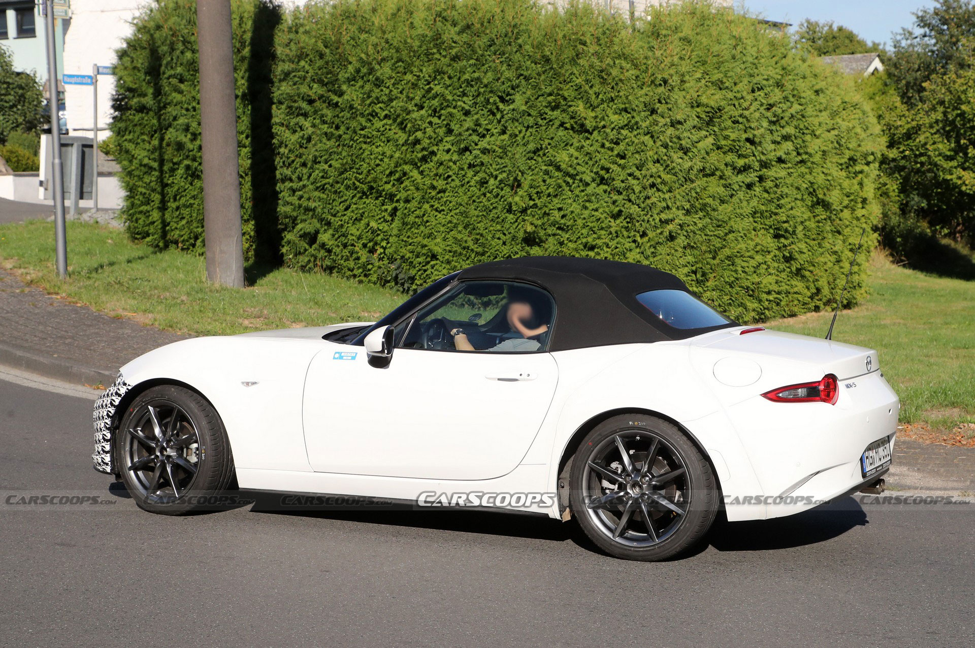 Next-Gen 2026 Mazda MX-5 Miata Mule Spied, Should Combine Fun With Efficiency