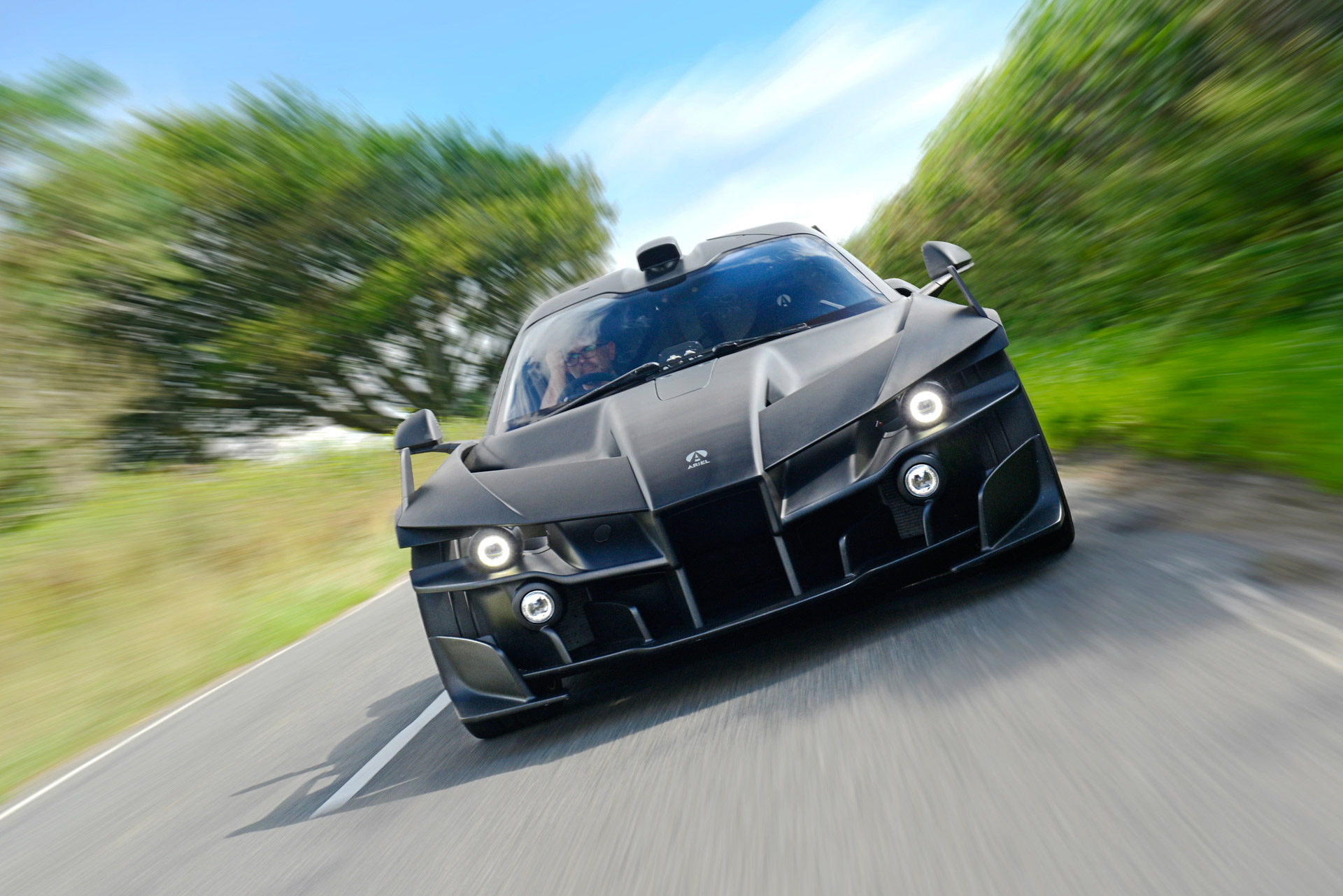 Ariel Hipercar Is An 1,180-HP EV With A Gas Turbine Range Extender