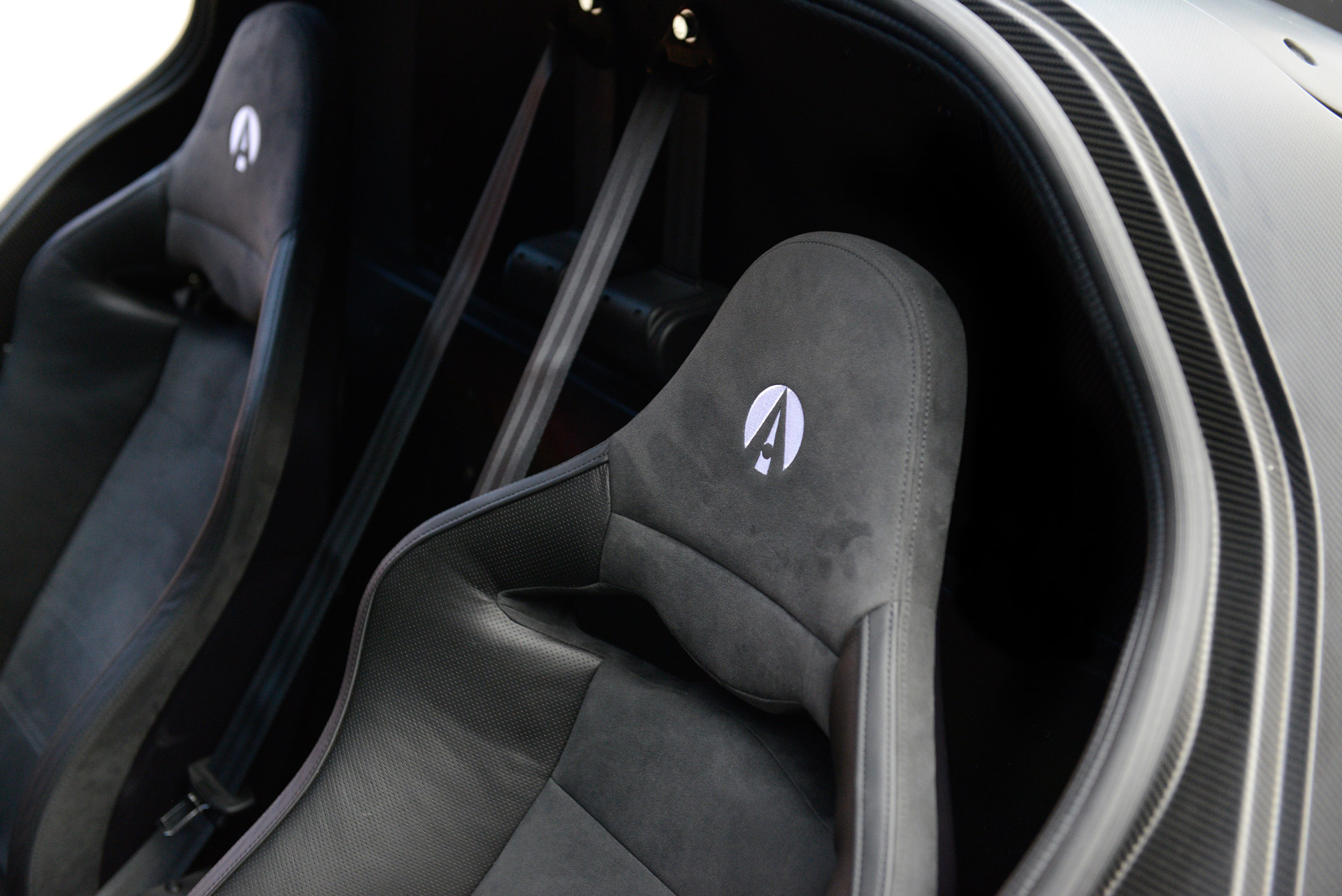 Ariel Hipercar Is An 1,180-HP EV With A Gas Turbine Range Extender