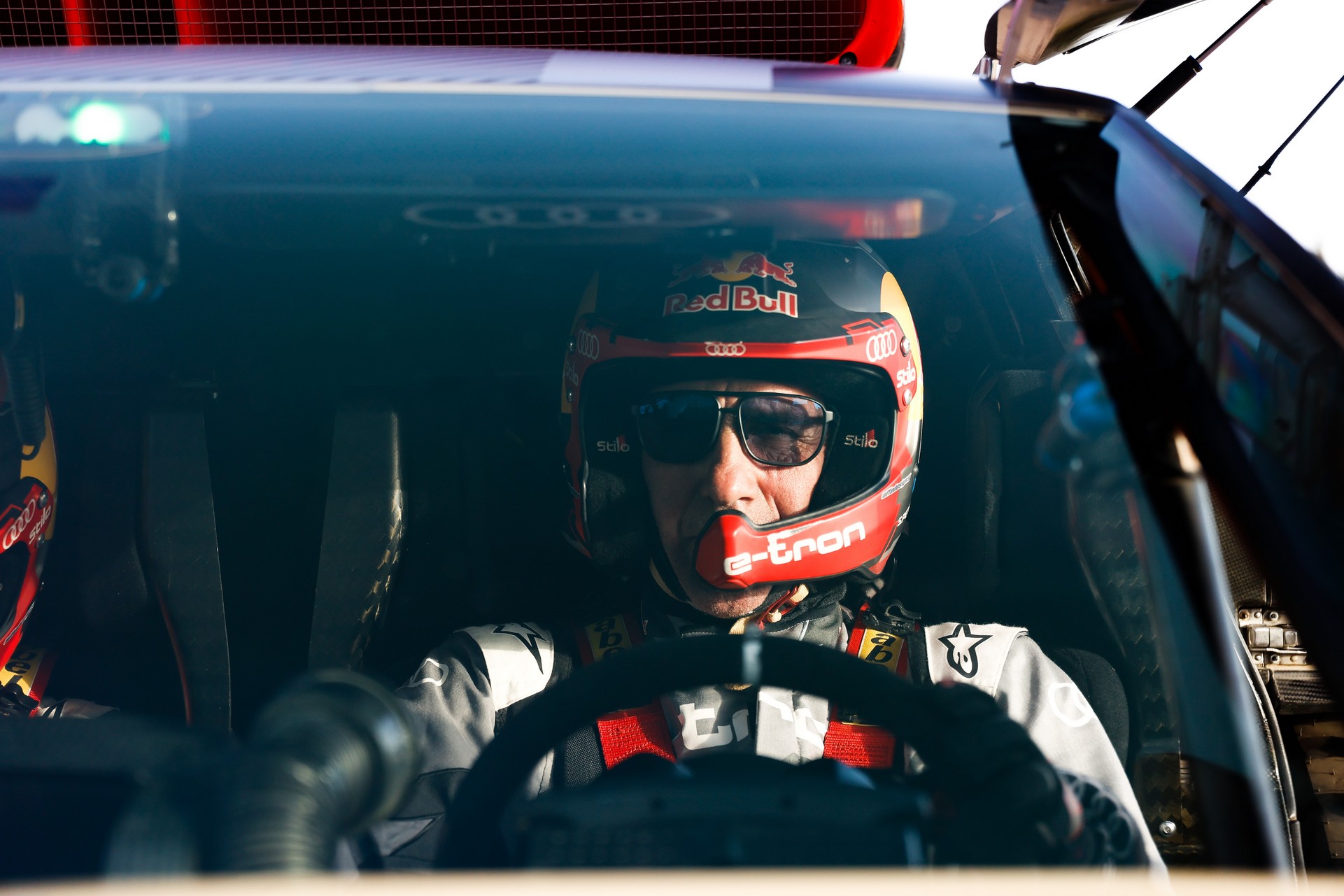 Audi Revamps Its RS Q E-Tron E2 Electric-Driven But Gas-Charged Dakar Racer For 2023