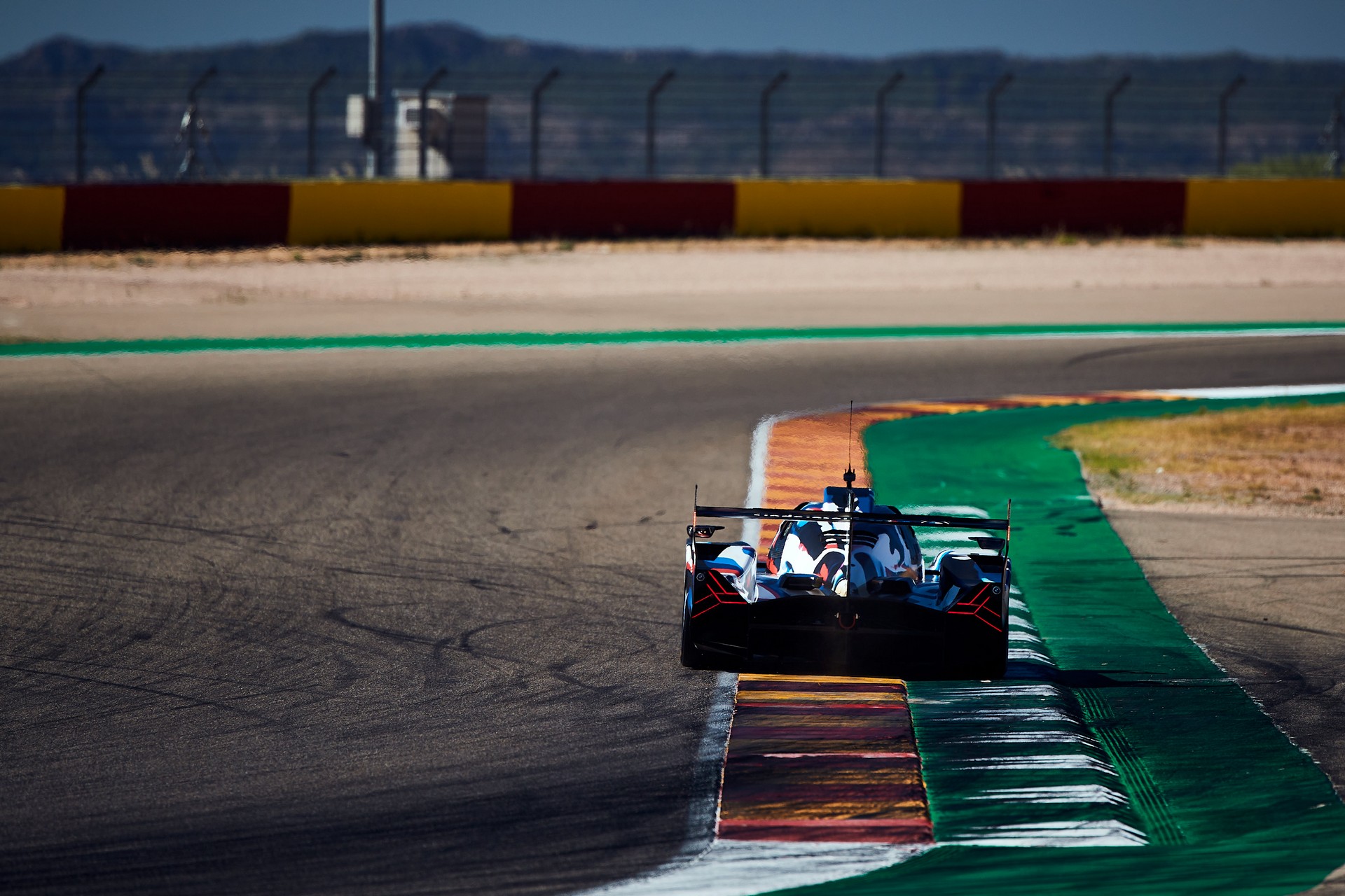 BMW To Start Testing The M Hybrid V8 In The United States