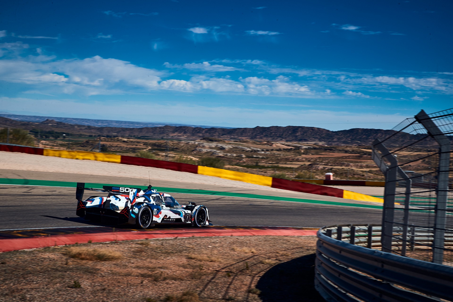 BMW To Start Testing The M Hybrid V8 In The United States