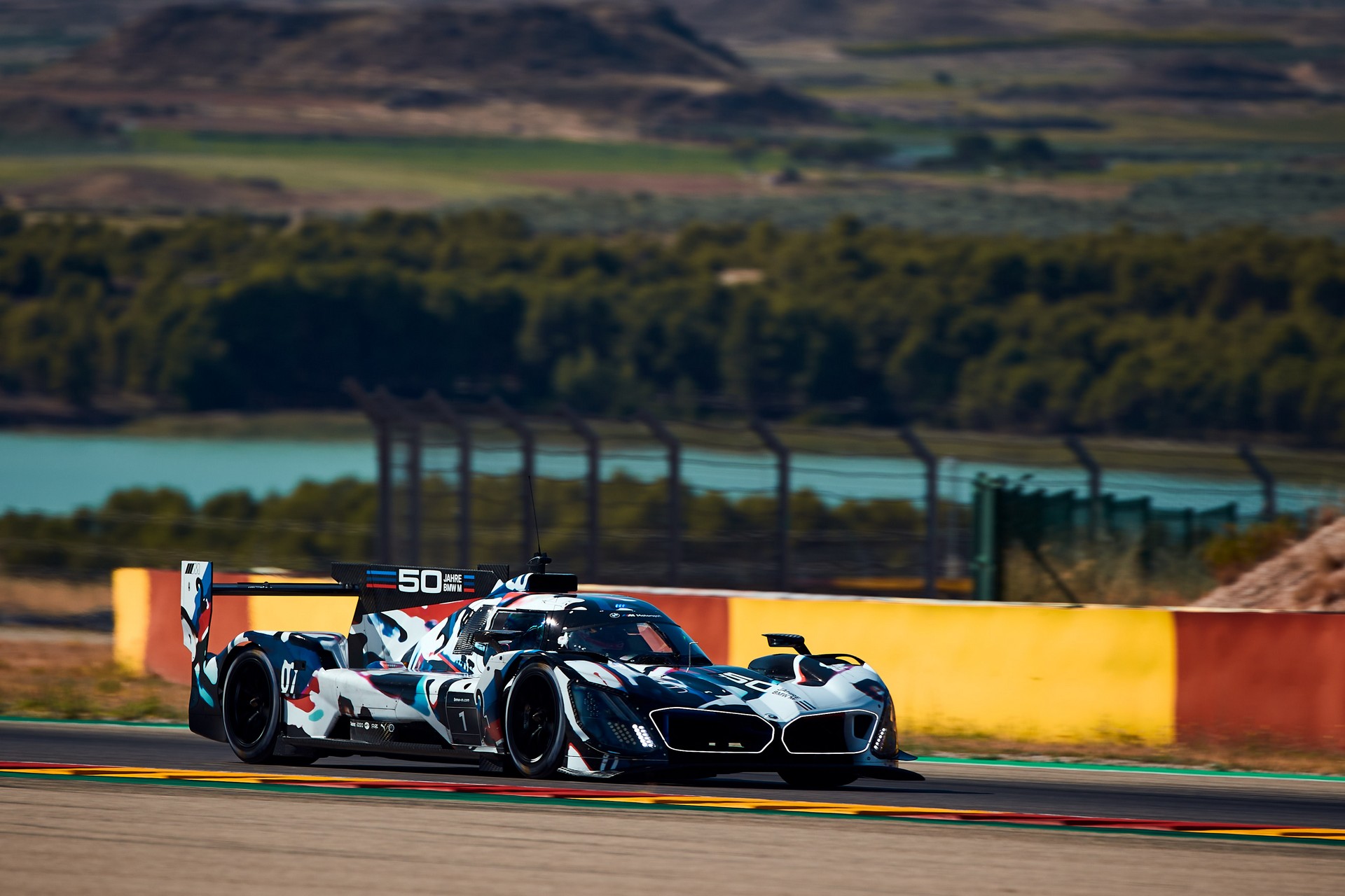 BMW To Start Testing The M Hybrid V8 In The United States