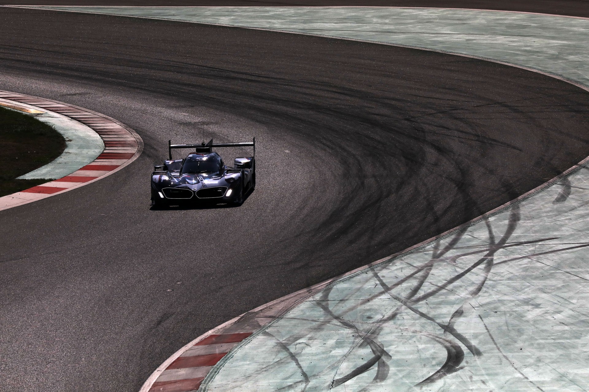 BMW To Start Testing The M Hybrid V8 In The United States