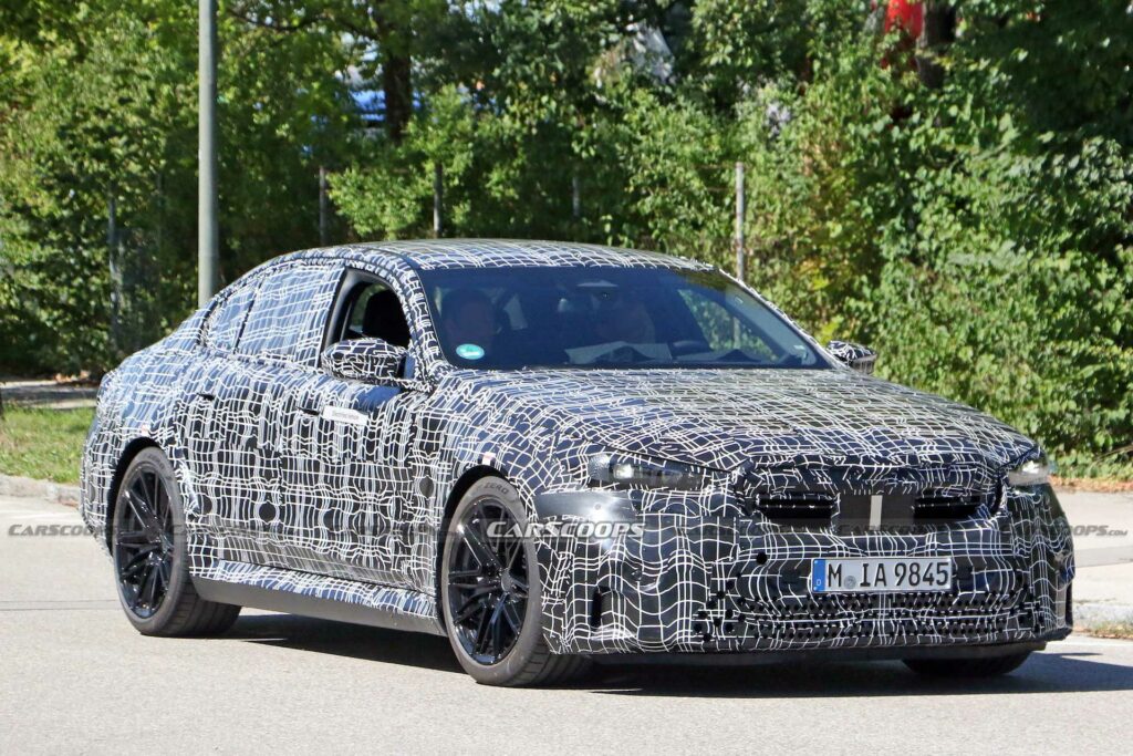 2024 BMW M5 Hybrid Prototype Drops Arch Flares, Shows Glimpse Of M4 CSL-Style  Grille | Carscoops