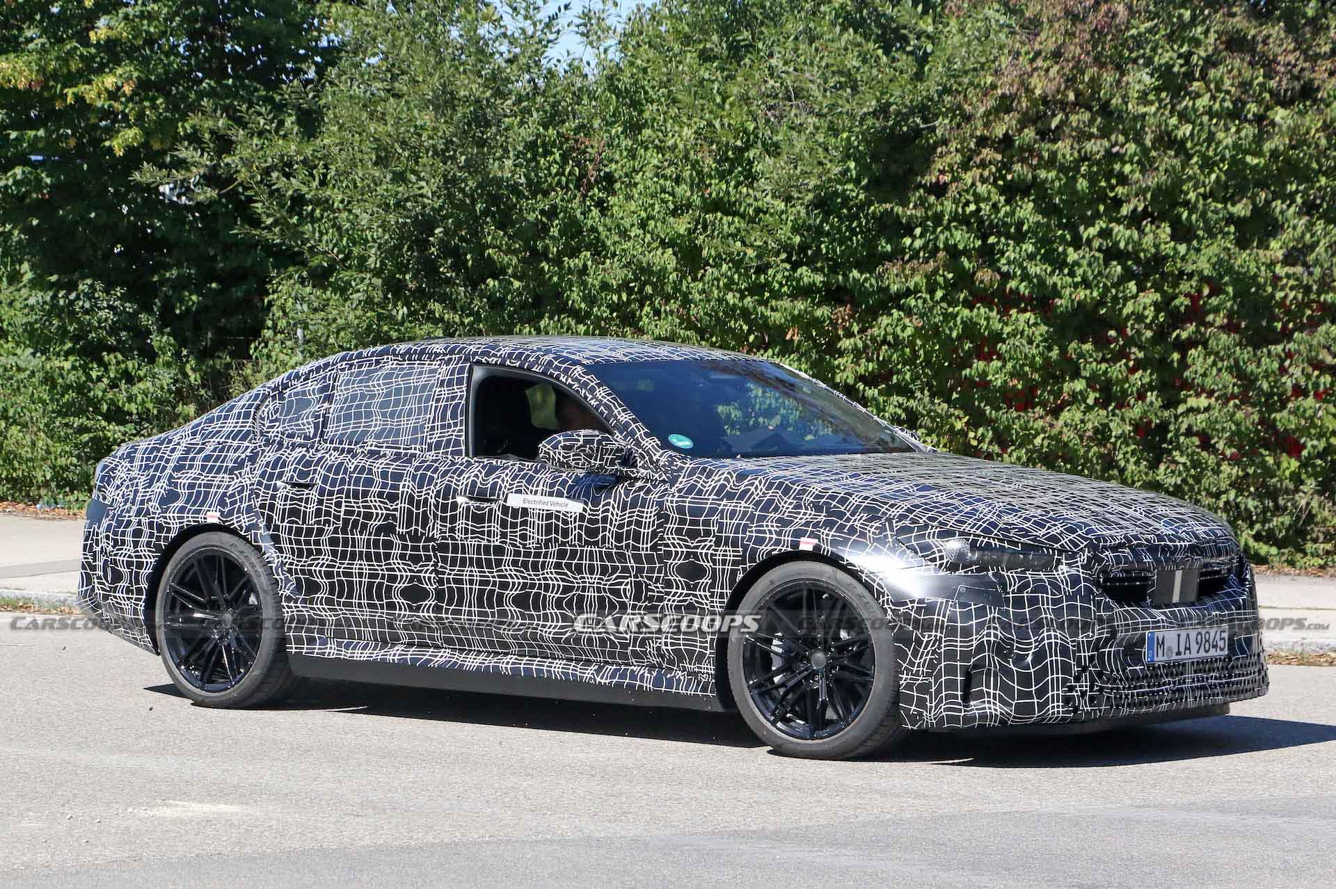 2024 BMW M5 Hybrid Prototype Drops Arch Flares, Shows Glimpse Of M4 CSL-Style Grille
