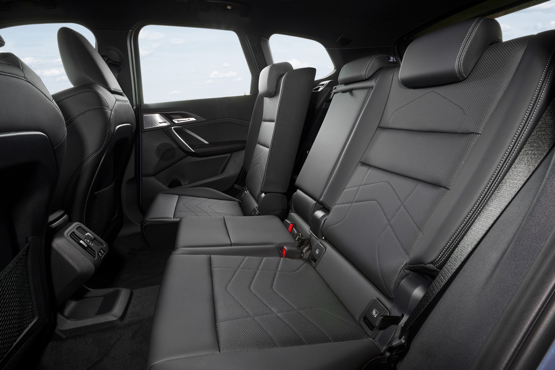 Photo Gallery: Is The 2023 BMW X1 One Of The Brand’s Few Good-Looking Models?