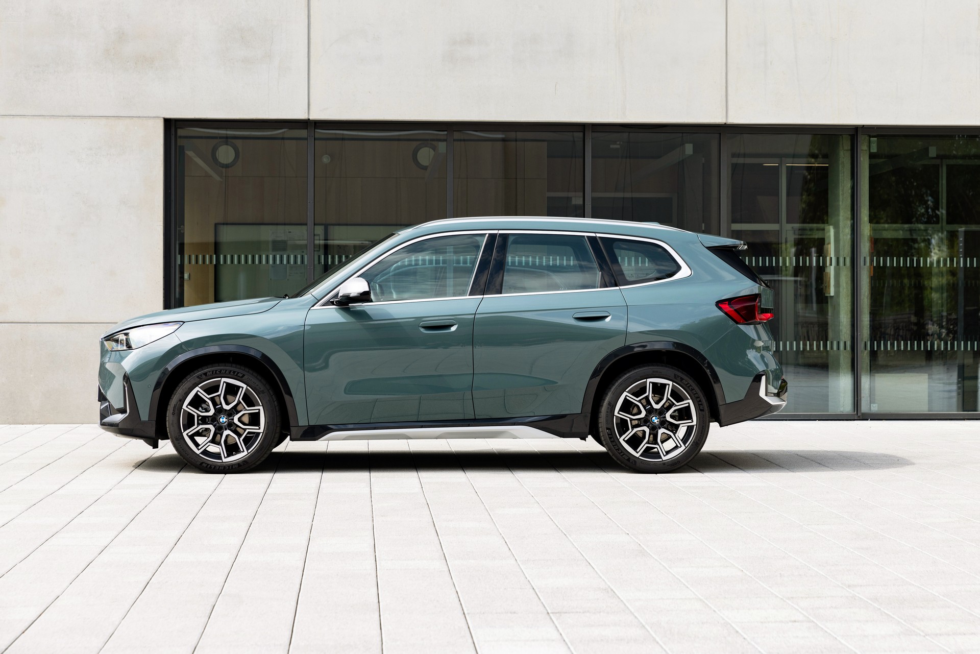 Photo Gallery: Is The 2023 BMW X1 One Of The Brand’s Few Good-Looking Models?