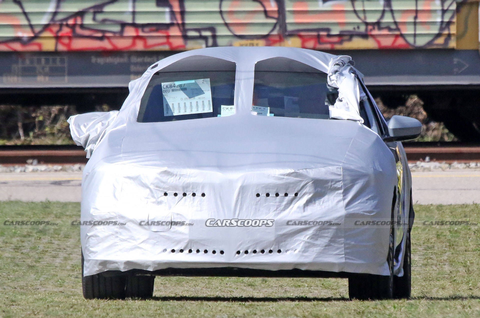 New i5 And i5 M60 Are Big Electric BMWs For People Who Don’t Want A Jump Scare When They Open The Garage Door