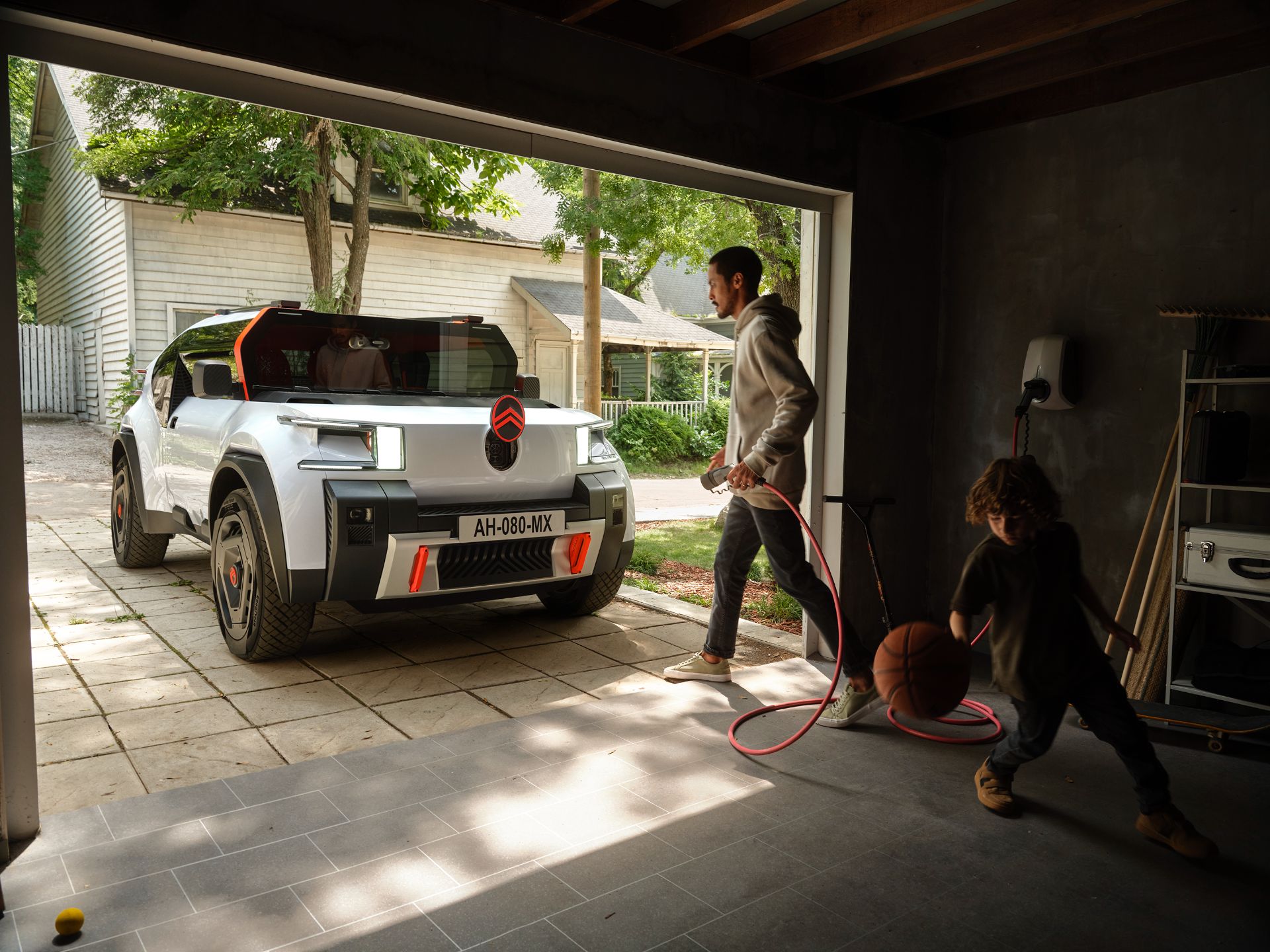 Citroen Oli Concept Is A Quirky Electric Pickup Made From Recycled Materials