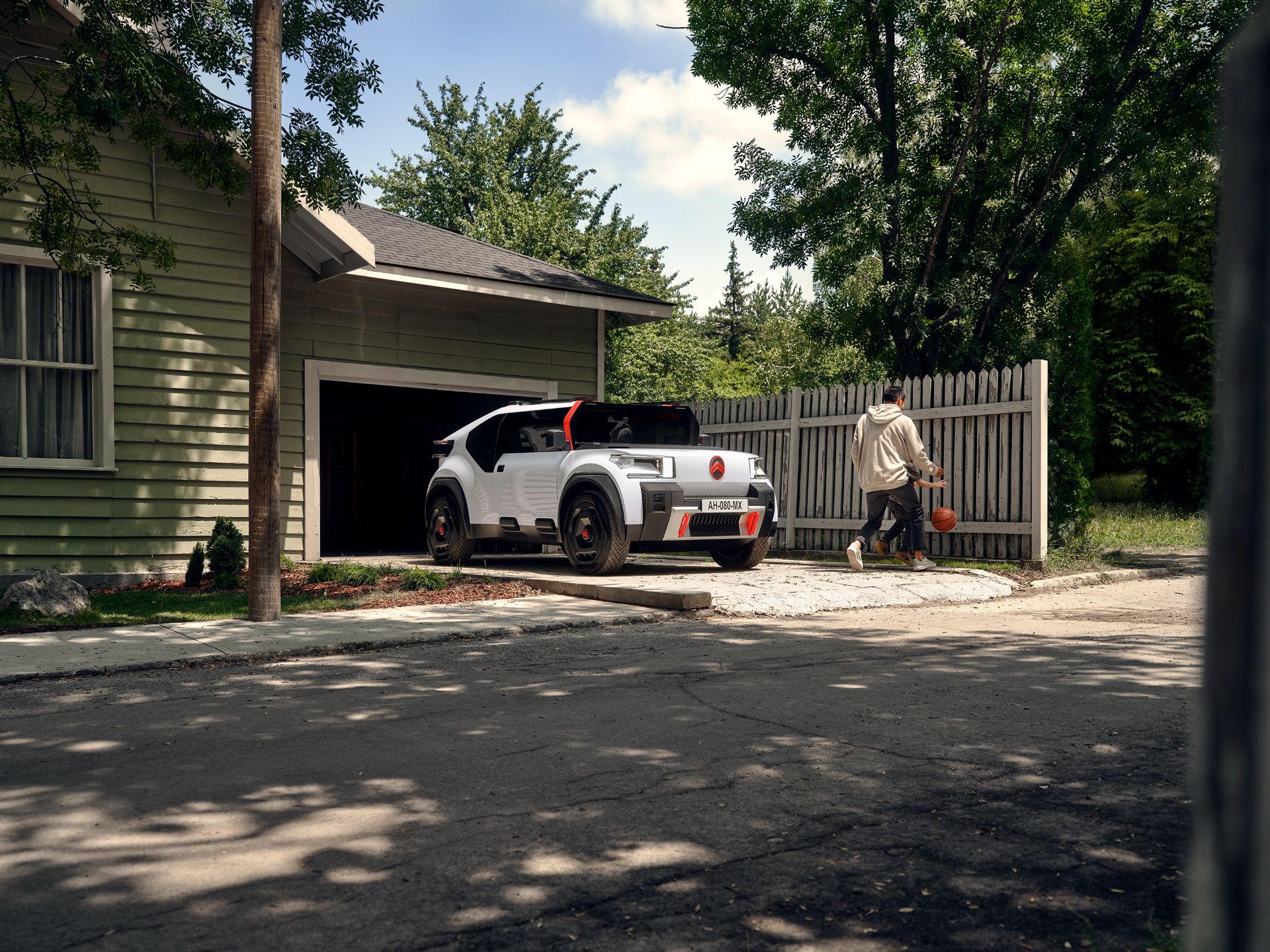 Citroen Oli Concept Is A Quirky Electric Pickup Made From Recycled Materials