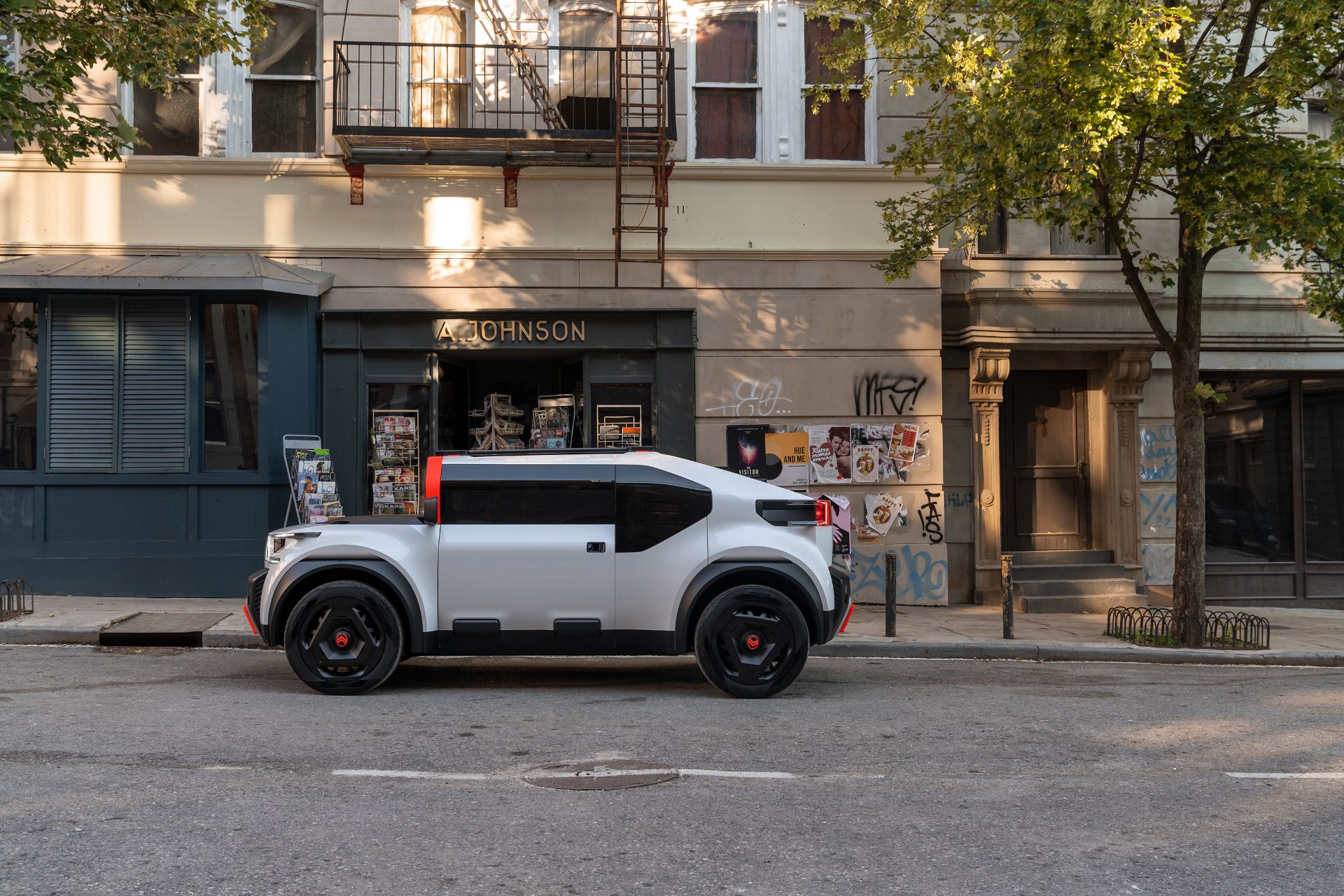 Citroen Oli Concept Is A Quirky Electric Pickup Made From Recycled Materials