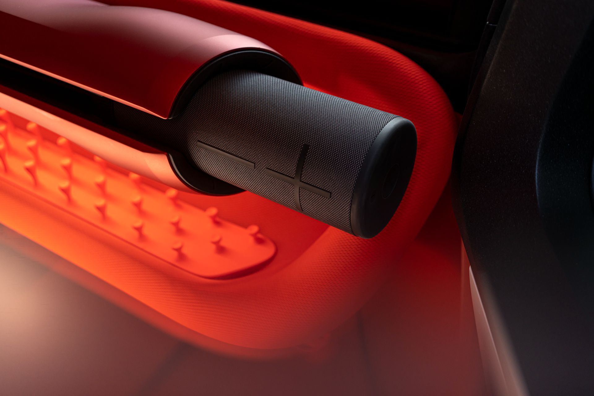 Citroen Oli Concept Is A Quirky Electric Pickup Made From Recycled Materials